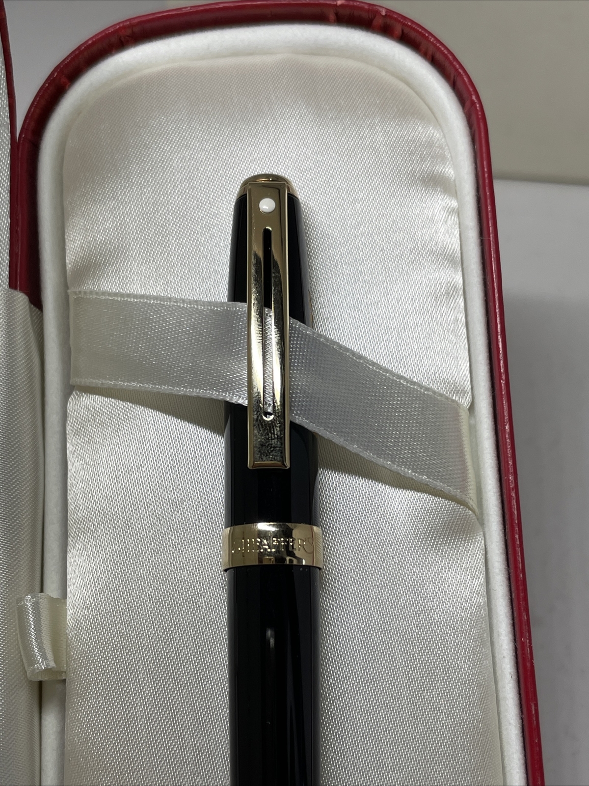 Sheaffer White Dot Ballpoint Pen w/Case BAXTER Pharmaceutical Drug Advertising