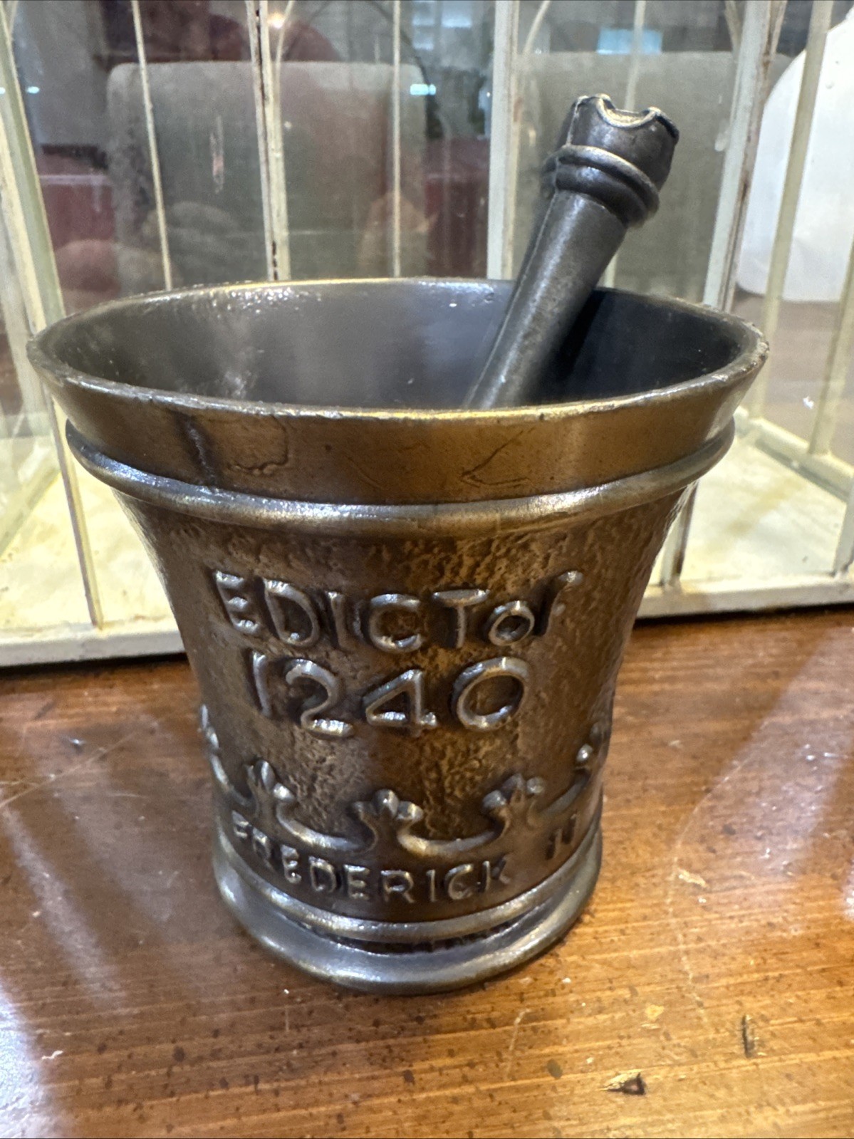 Vtg Mortar And Pestle Pharmacist Latin Apothecary Pharmacy
