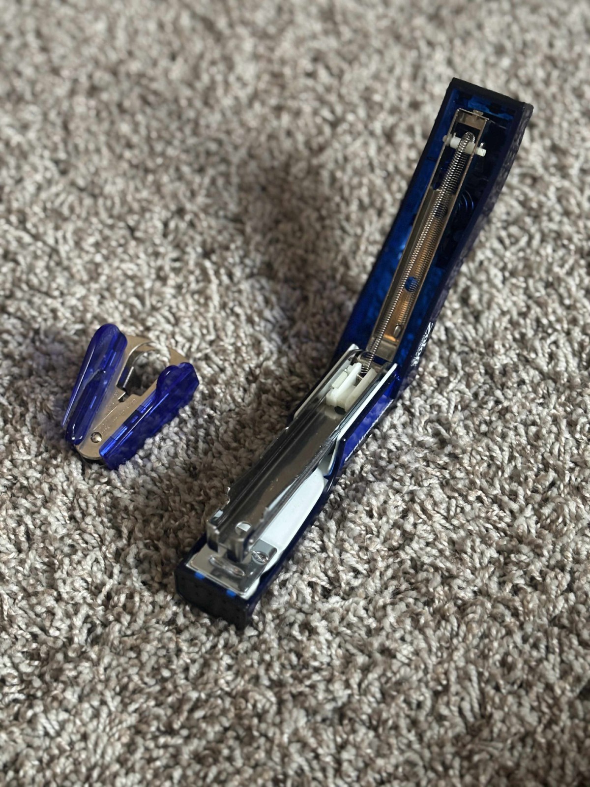Biaxin XL & Zoloft Blue Stapler And Staple Puller Set Medicine Advertisement