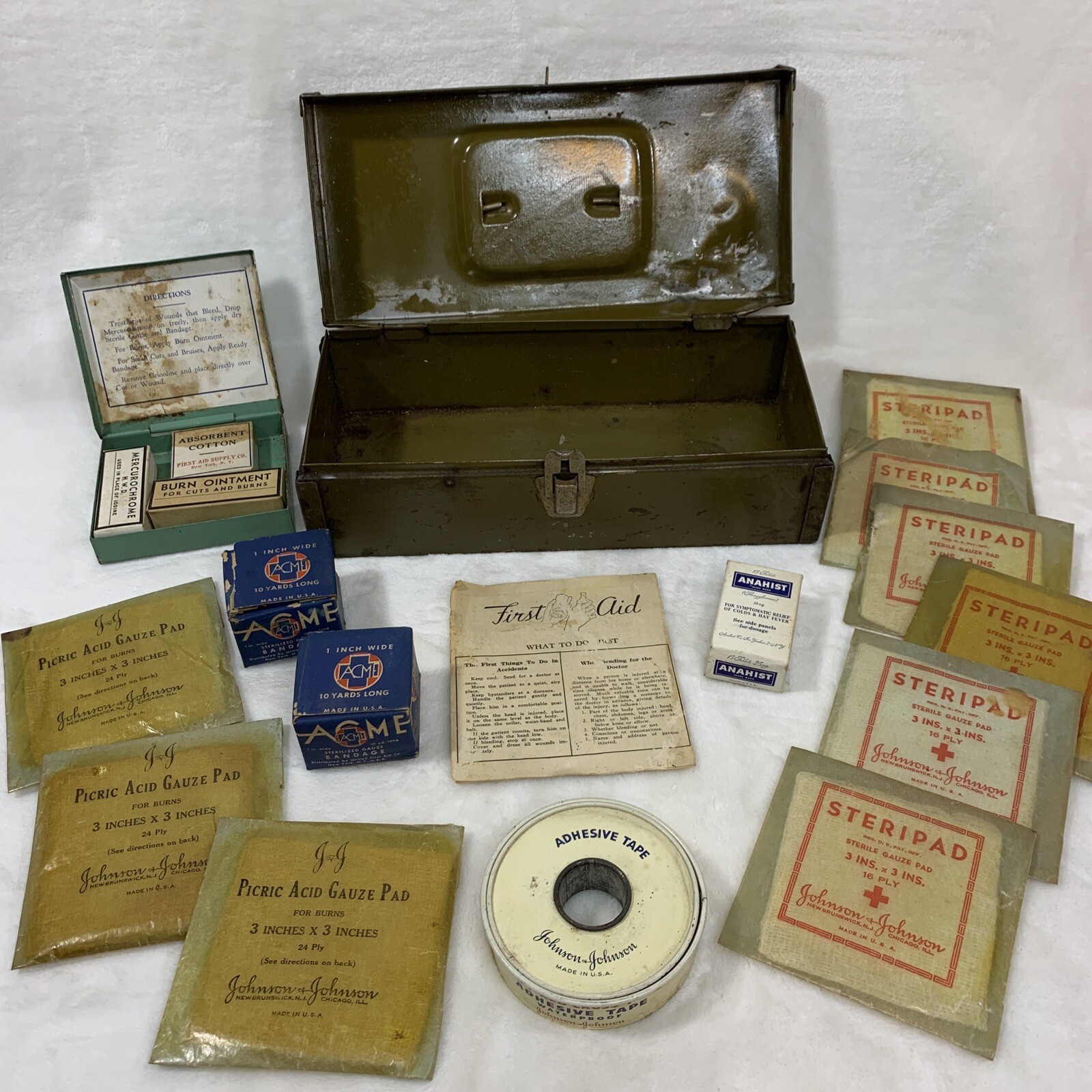 Vintage Medical First Aid Box Kit Green Metal Anahist Acme Johnson Mercurochrome