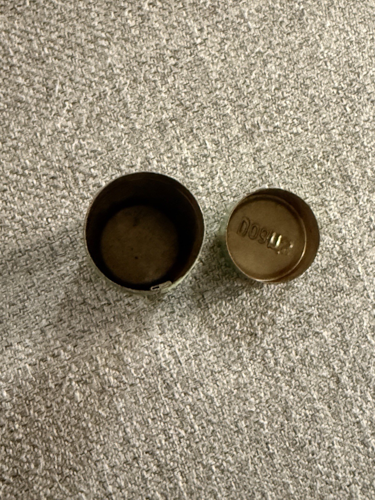 RARE 1960s DOAN’S PILLS medical tin VINTAGE PHARMACEUTICAL doctor med RX drugs
