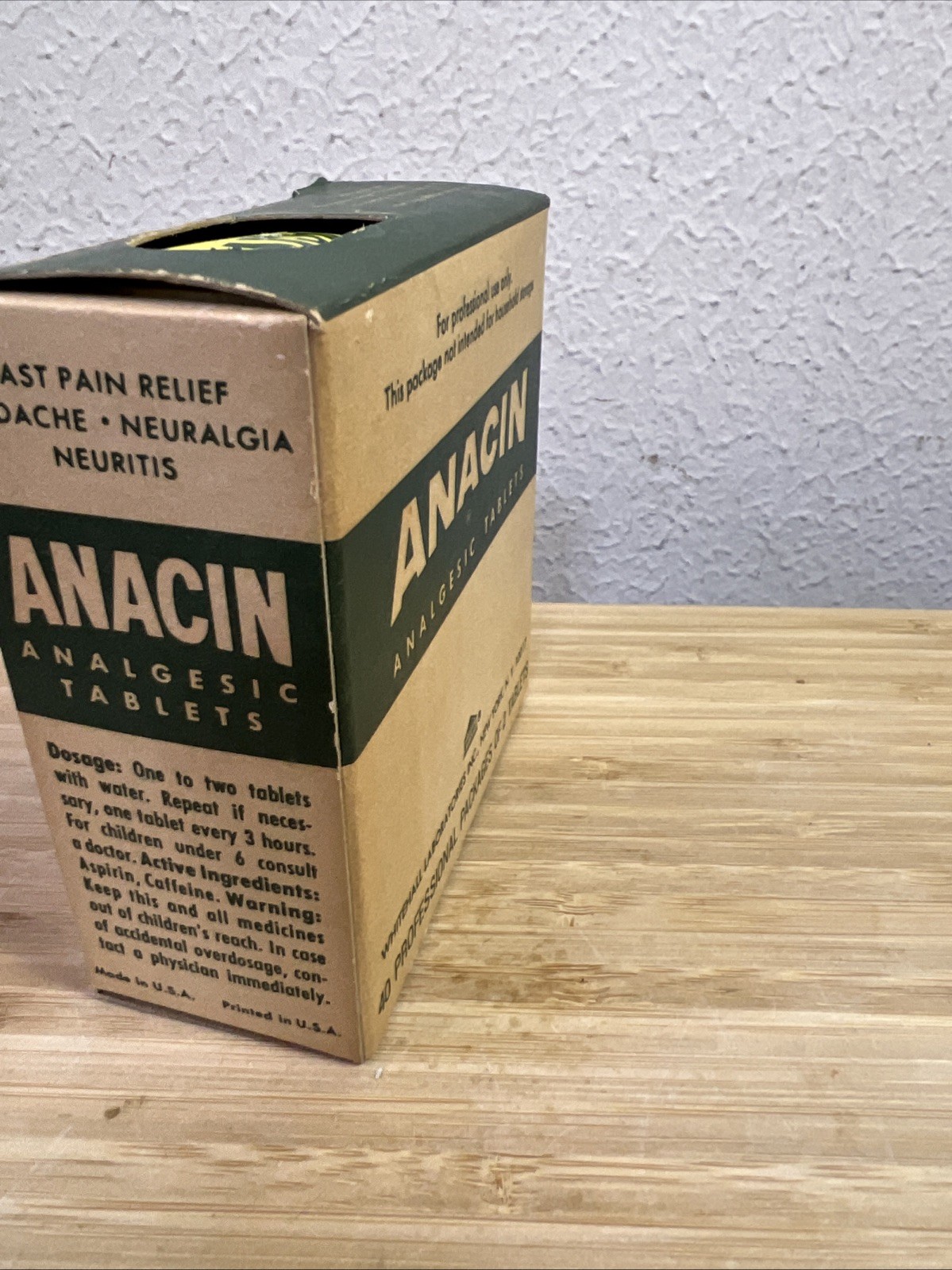 RARE Vtg 1960s ANACIN BOX pharmaceutical physician sample doctor MEDS pills