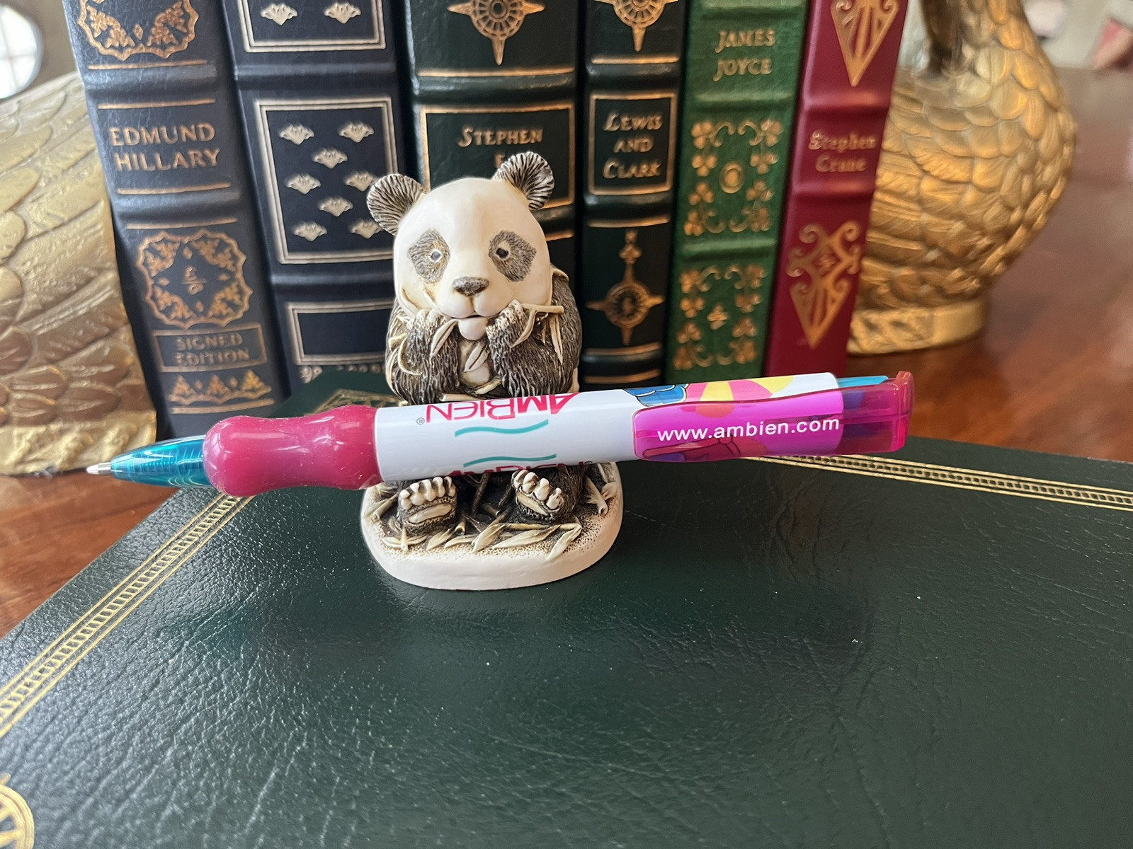 Ambien Cr Pharmaceutical Drug Rep Pen. Writes!!!