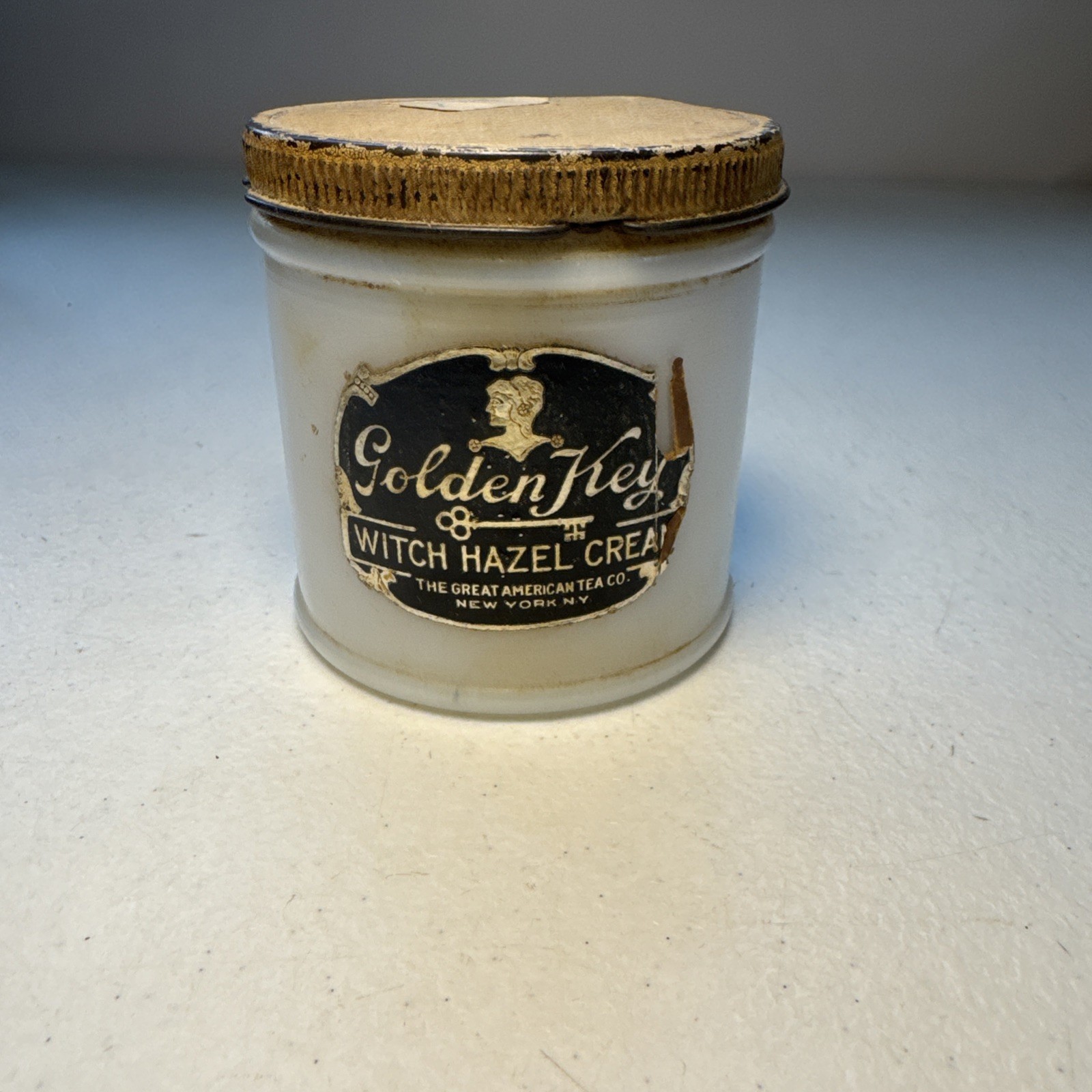 The Great American Tea Co. Golden Key Witch Hazel Cream Glass Apothecary Jar