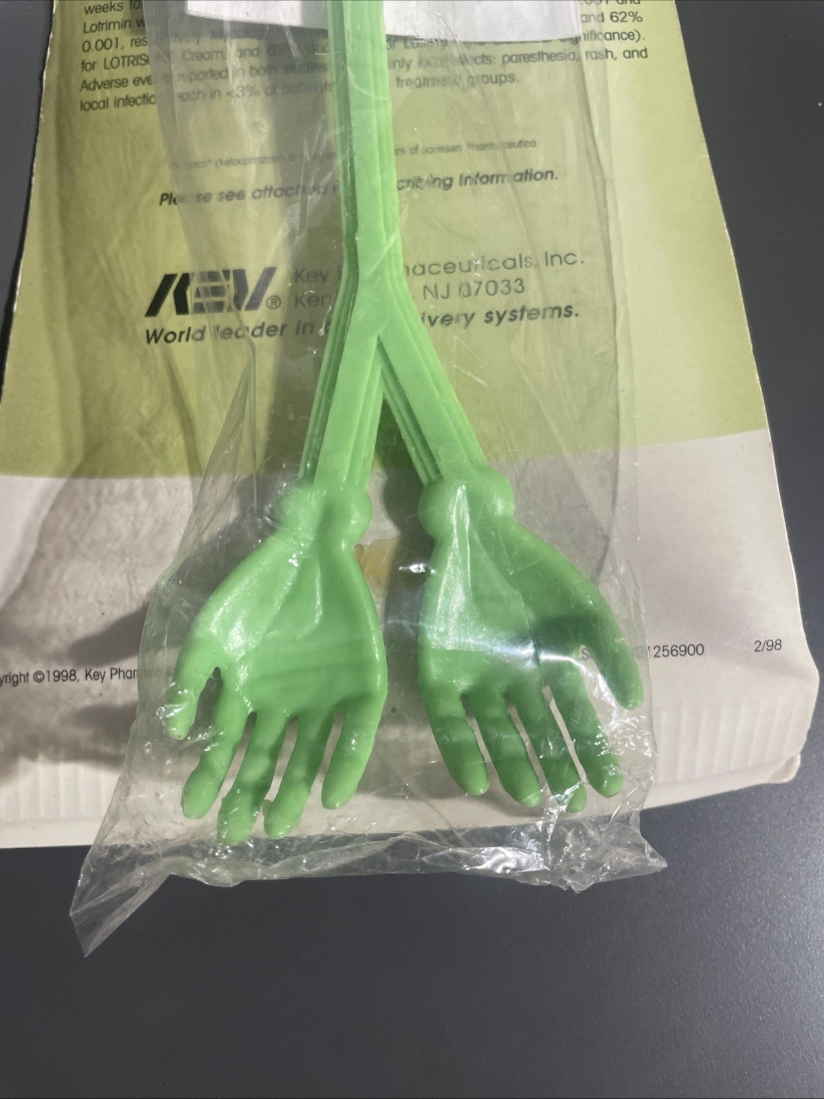New Vintage Lotrisone Drug Rep Green Back Scratcher 16″