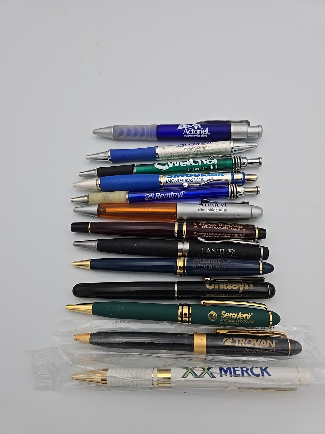 Lot 13 Pharmaceutical Drug Rep Advertisement Pens Lexapro Merck Diflucan Trovan