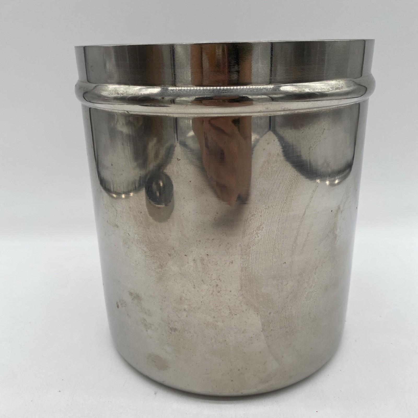 Vollrath Stainless Steel Canister With Medical Lid – 8803