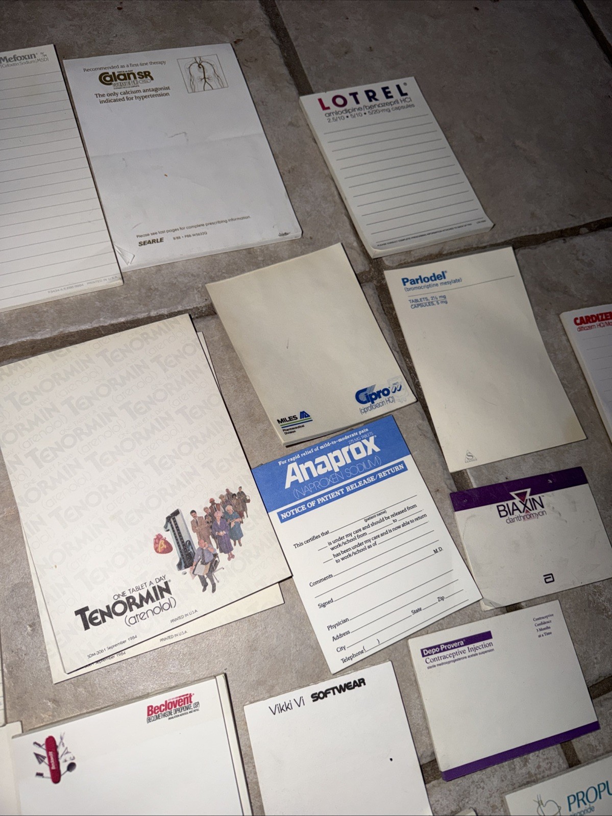 Huge Lot Pharmaceutical Promotional Notepads Pens Ect 1980-1990’s