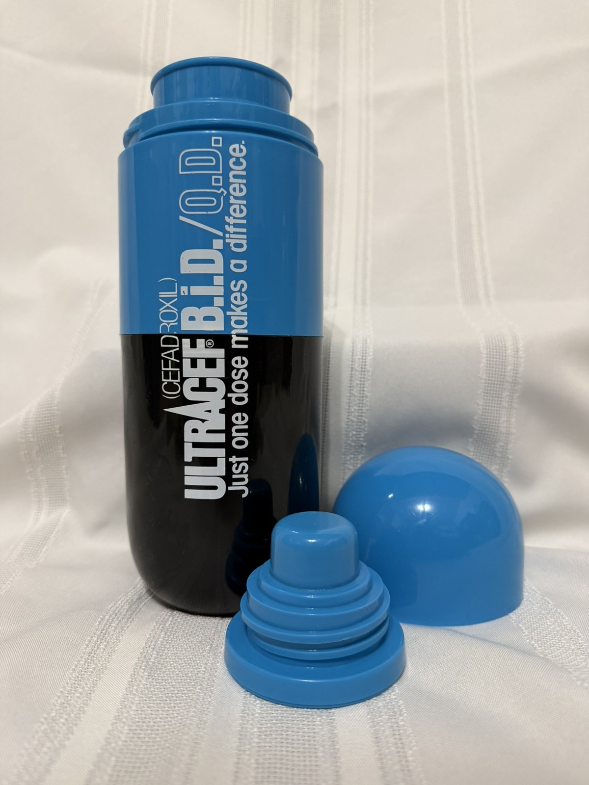Pill Capsule Shaped Thermos Cefadroxil Drug Rep Promo Pharmaceutical Advertising