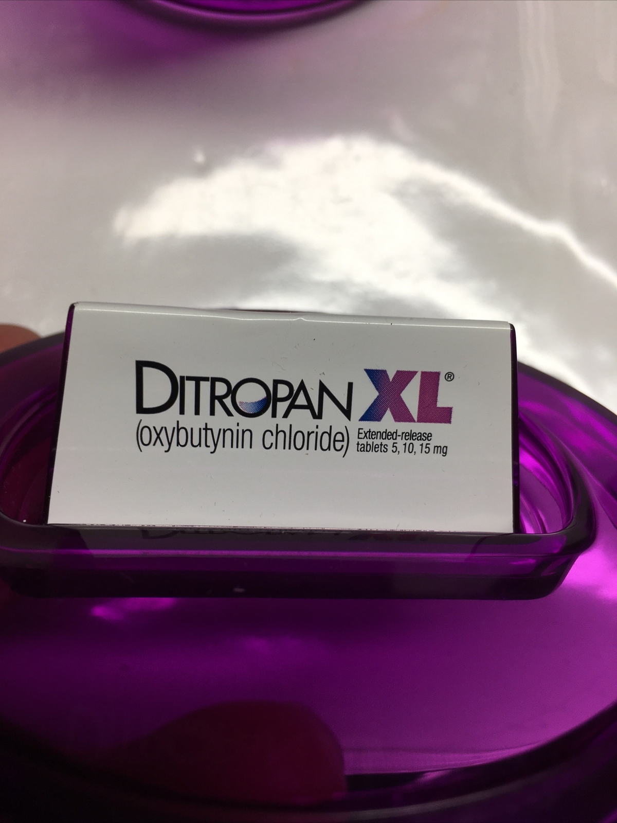 Ditropan XL Jar Multipurpose Drug Rep Pharmaceutical Pens Plastic Collectibles