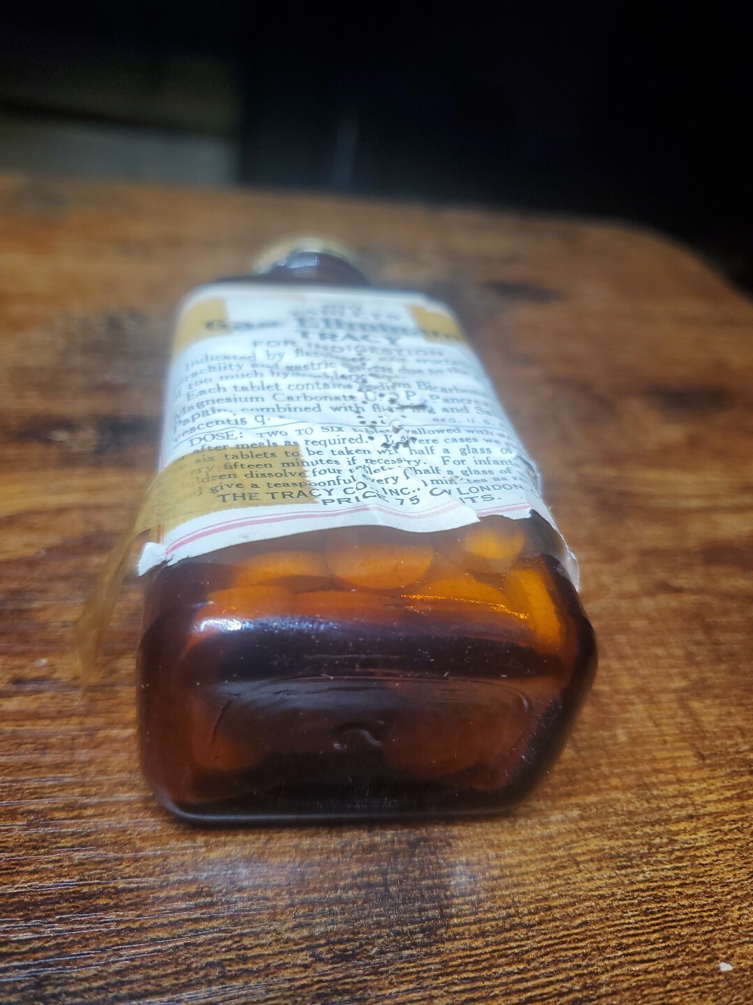 Vintage Apothecary Tracy Gas Eliminate. New London Conn. Full Sealed