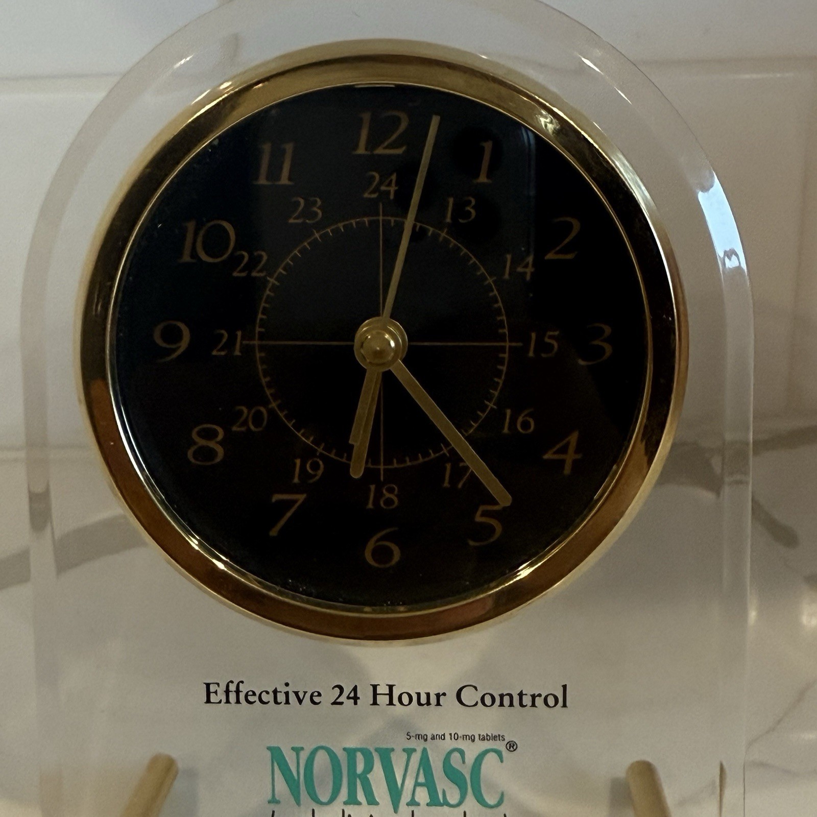 NORVASC Promotional Desk Clock Pharmaceutical Drug Medicine Pfizer Tested Works
