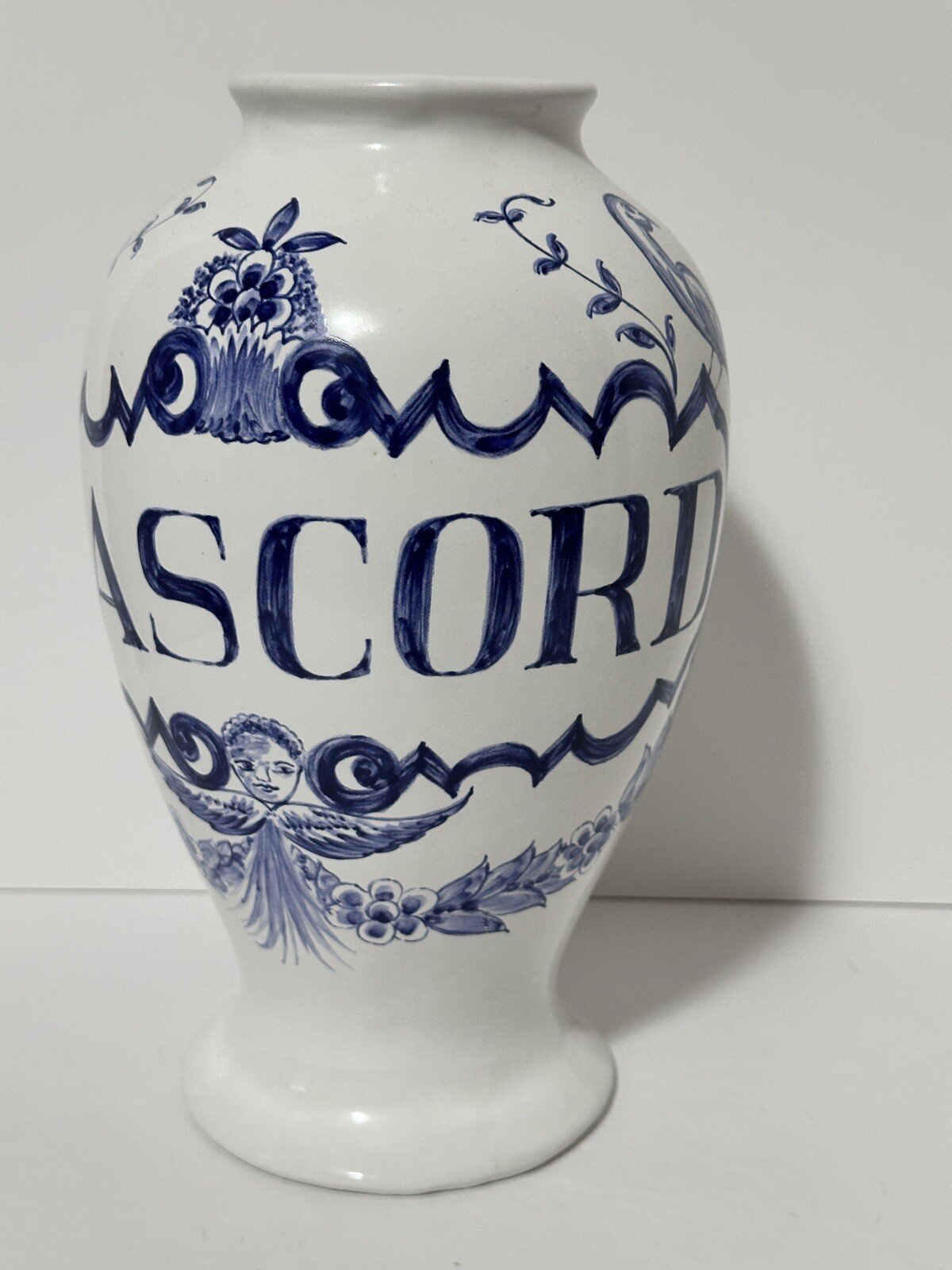 1989 Lilly Made in Portugal Blue & White Apothecary 10″ Vase Diascord