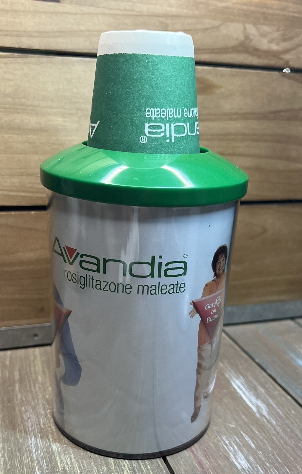 Drug Rep Avandia Pharmaceutical Paper Rinse Cup Dispenser Plastic 7”