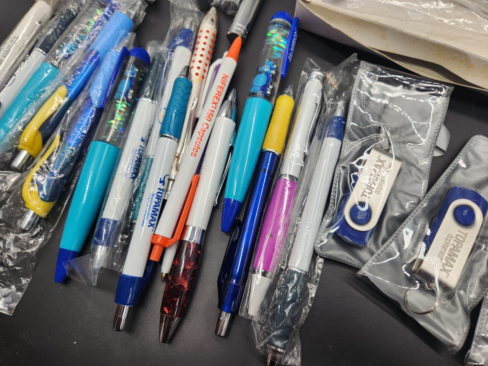 Pharmaceutical Drug Rep Advertising Pens And Others Lot NOS
