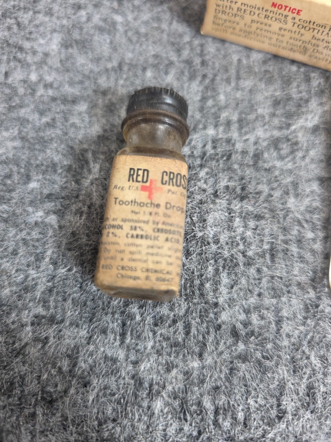 Vintage 1940s Red Cross Toothache Kit Tweezers Cotton Pellets Bottle USA
