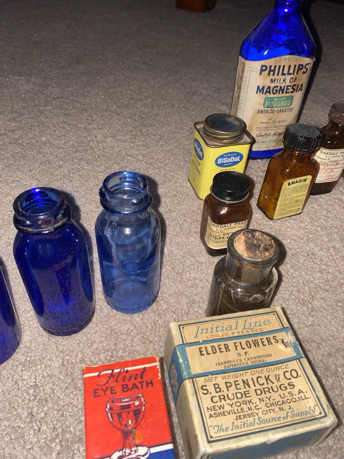 Vintage Pharma Lot: Phillips Milk of Magnesia, Anacin, Bisodol, McKesson 41 pcs