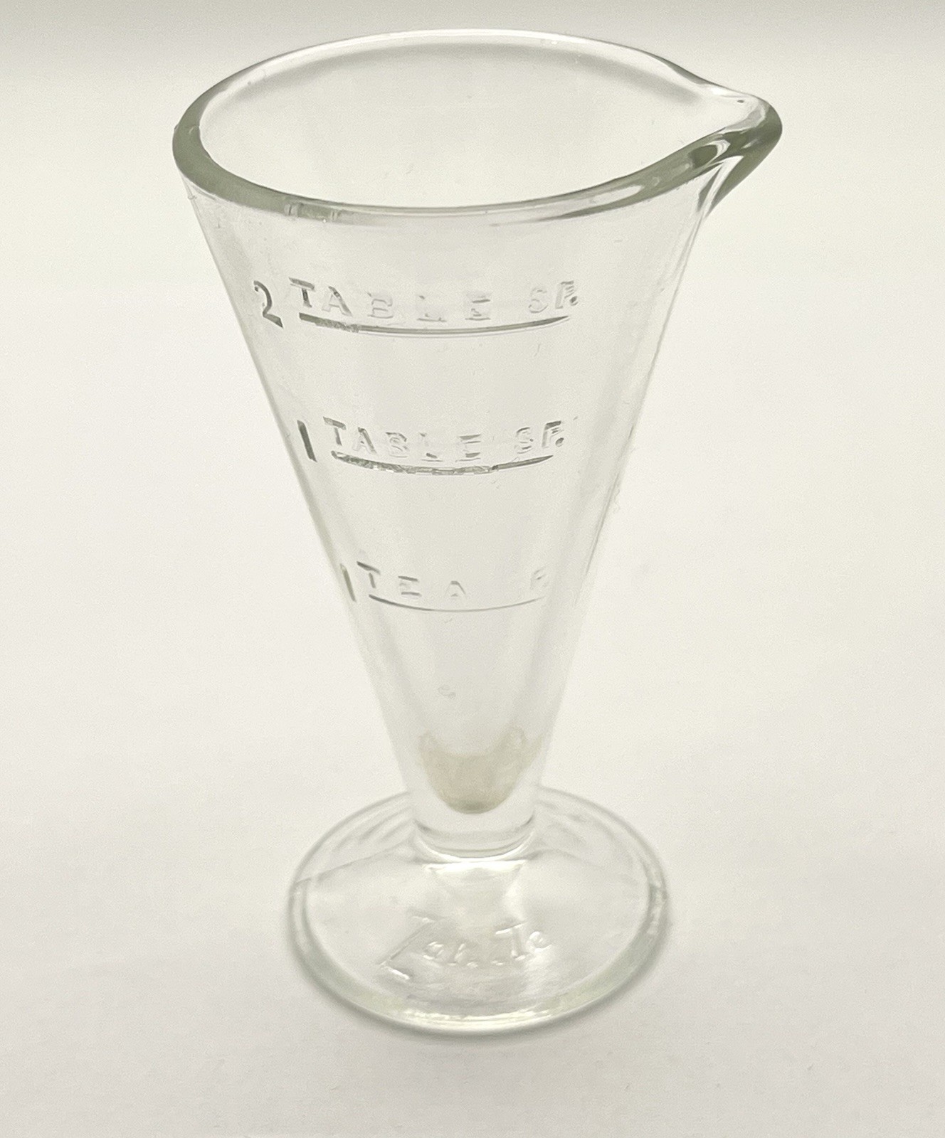 Zonite 2-Tablespoon Apothecary Measuring Cup with Spout