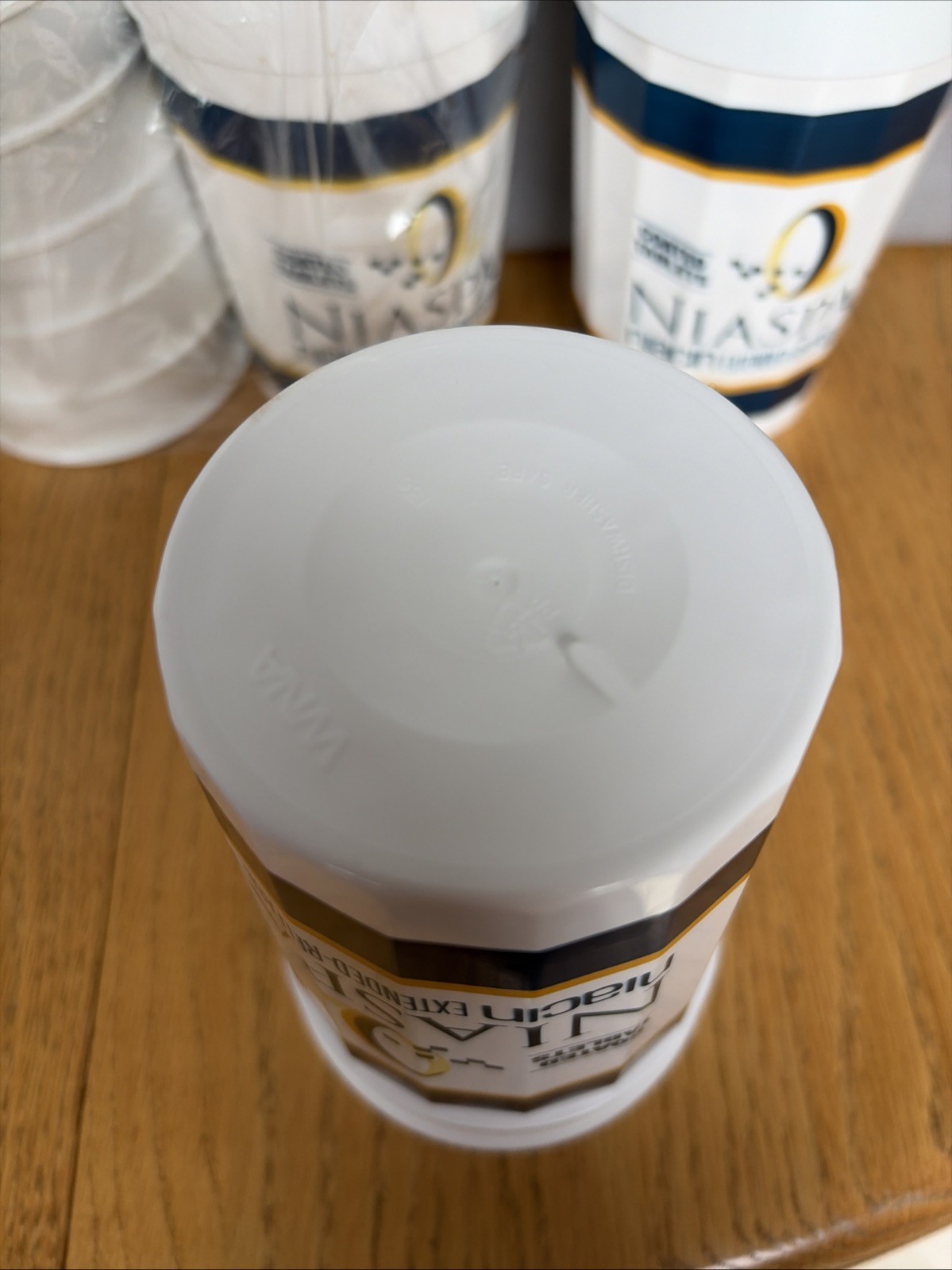 Lot of 40 Drug Rep Abbott Pharmaceuticals promo Cups – NIASPAN -Hard Plastic