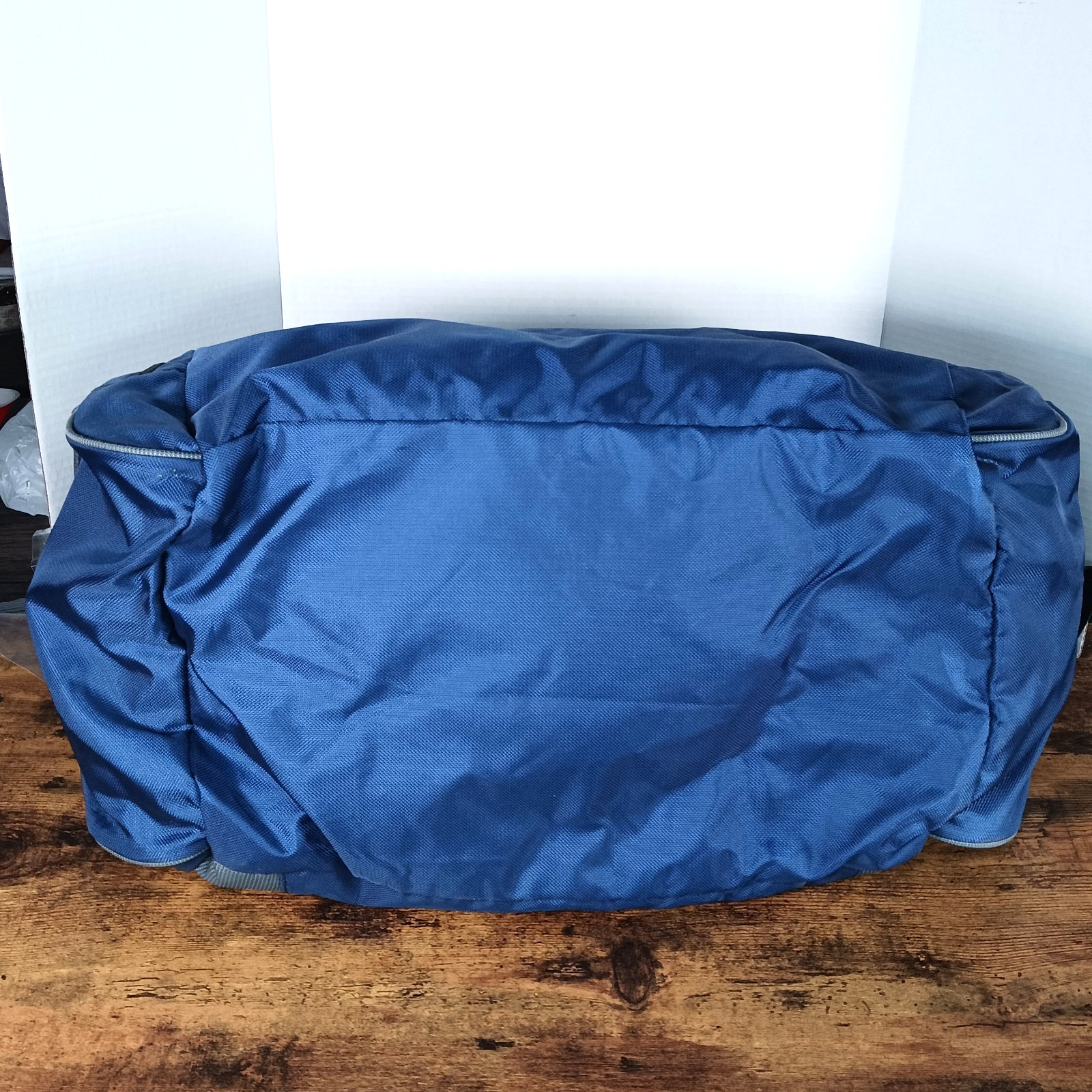 Vintage Lands End Johnson + Johnson Pharma Promotional Duffle Bag Blue Gray