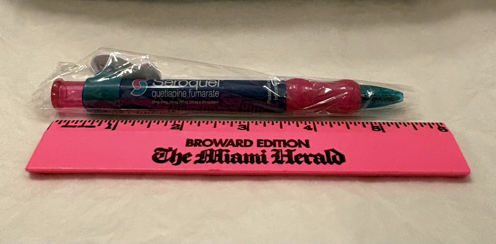 VTG SEROQUEL “S” LOGO PLASTIC PEN PHARMA PROMO REP LOGO ADVERTISING NEW NOS