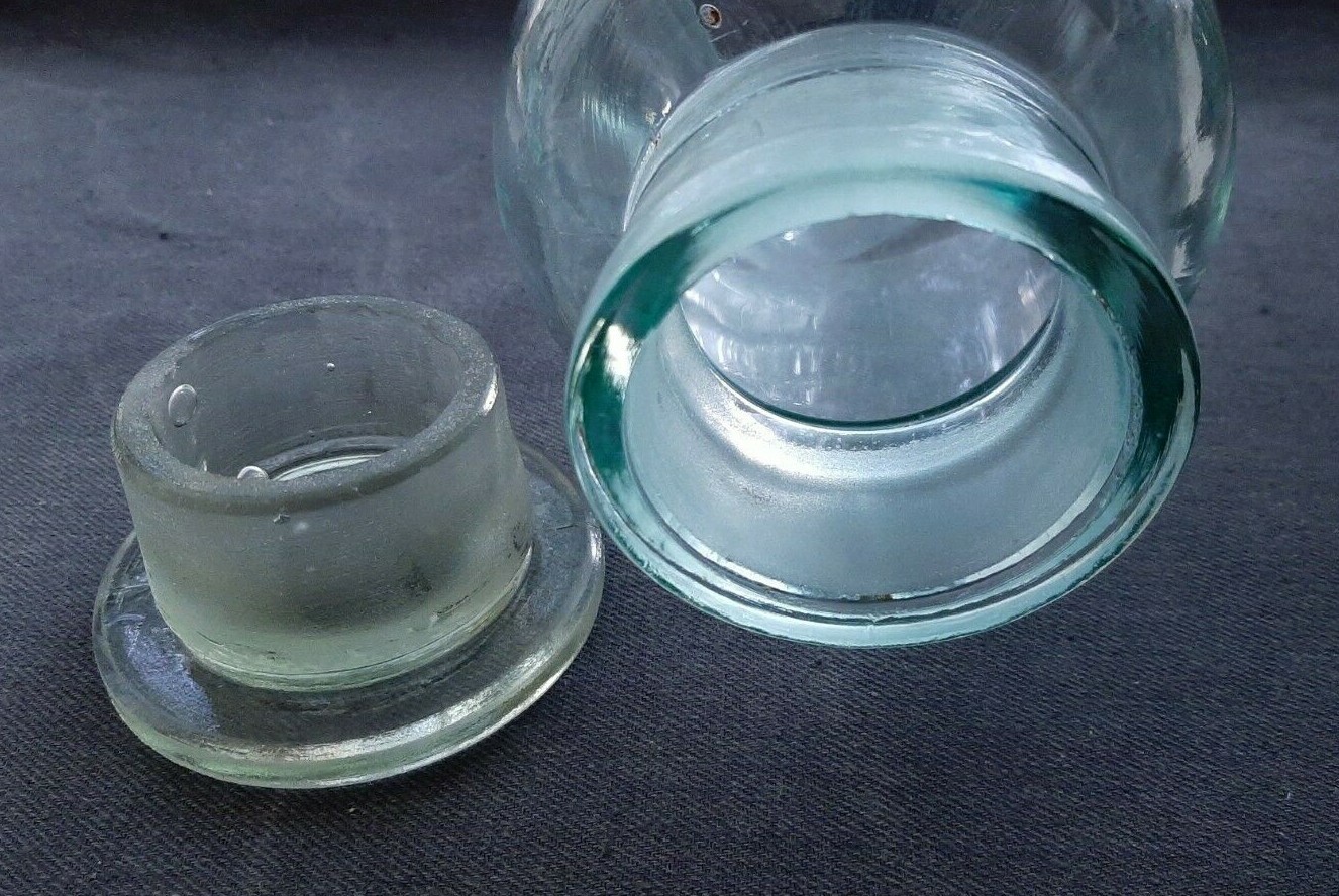Pharmacy jar for reagents with an unpolished lid volume 1000 ml USSR