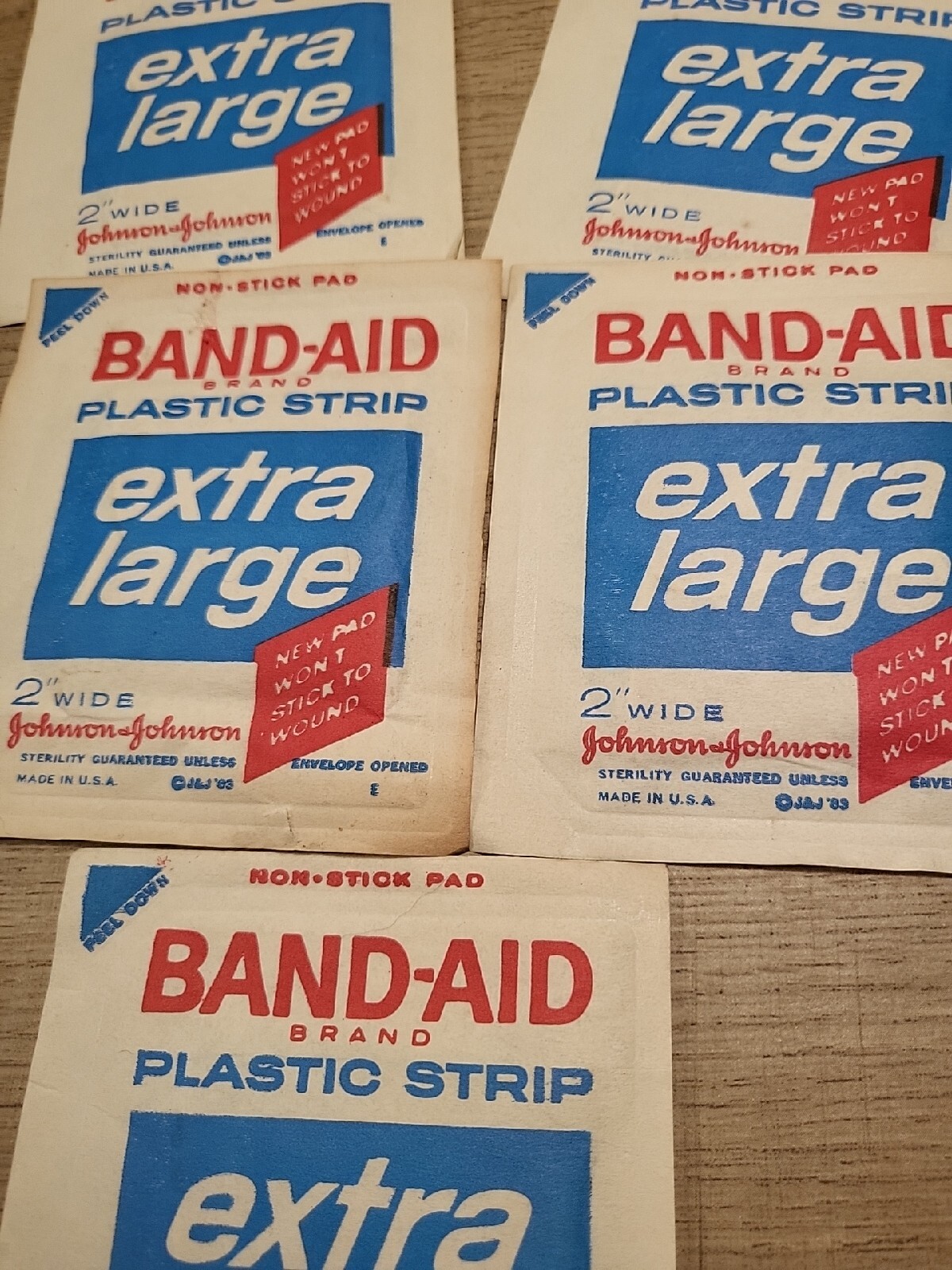 VINTAGE 5 Packs BAND-AID PLASTIC STRIPS – EXTRA LARGE 2″ wide sealed packs