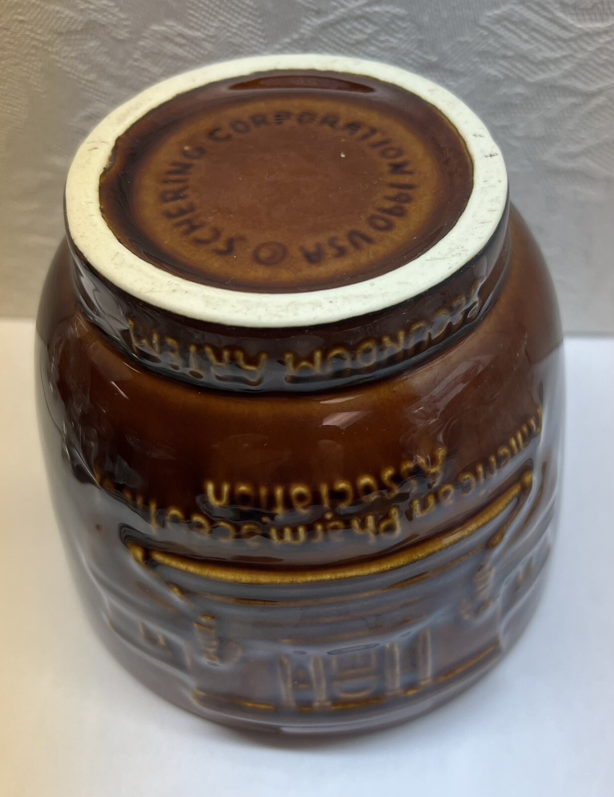 1990 APhA AMERICAN PHARMACEUTICAL ASSOCIATION MORTAR & WOODPESTLE-Brown Pottery