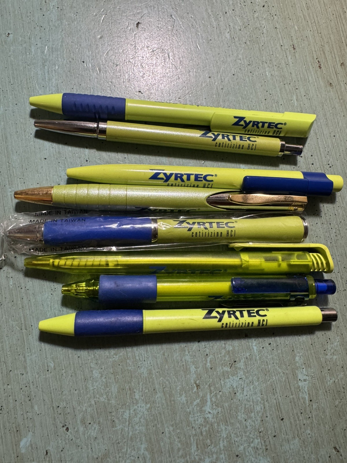 ZYRTEC PEN LOT (8 pens) Blue & Lime Green, Metal Ball Point-Pharmaceutical Promo