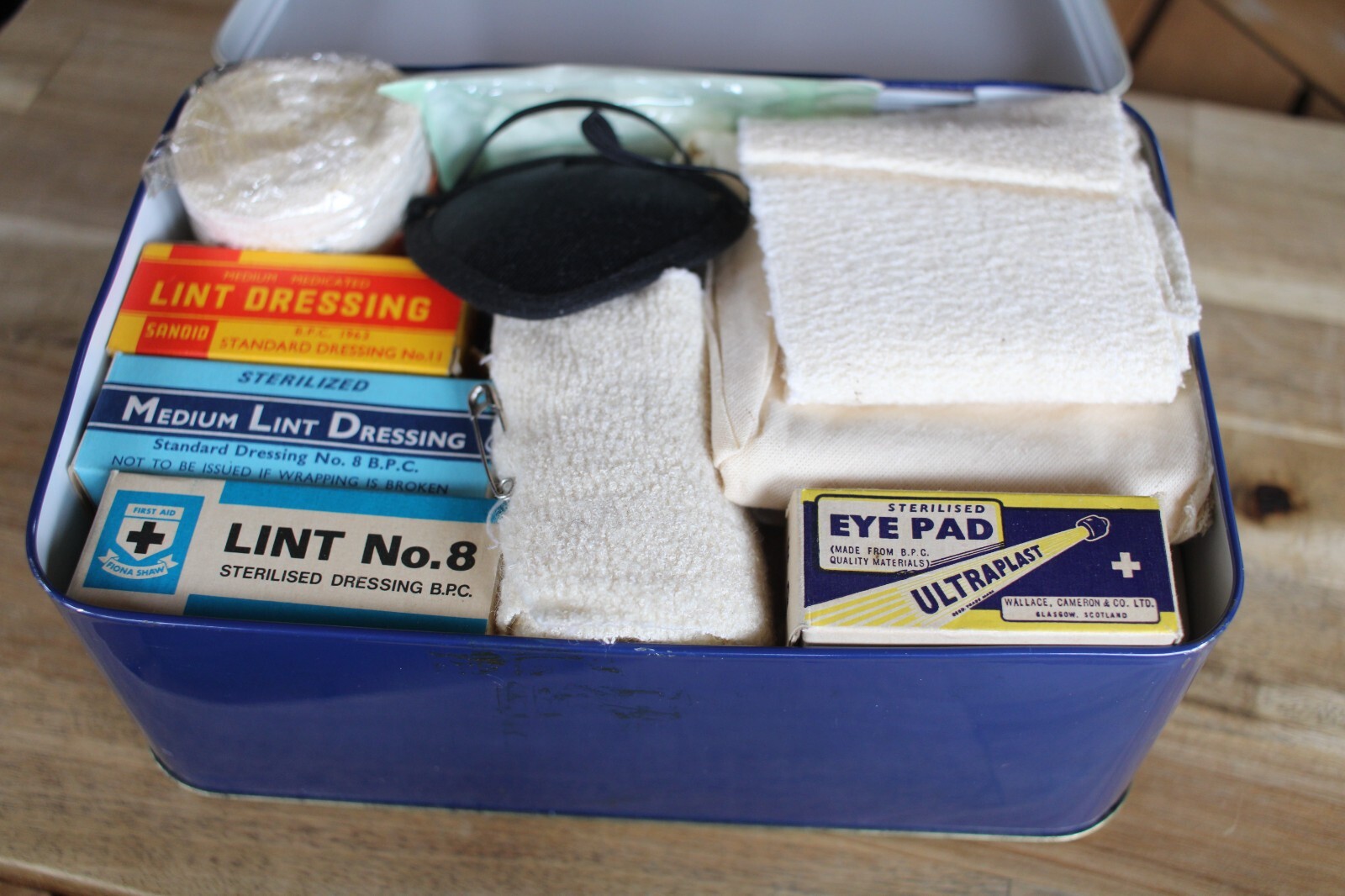 VINTAGE BOOTS FIRST AID TIN with Contents – Boots Nottingham England