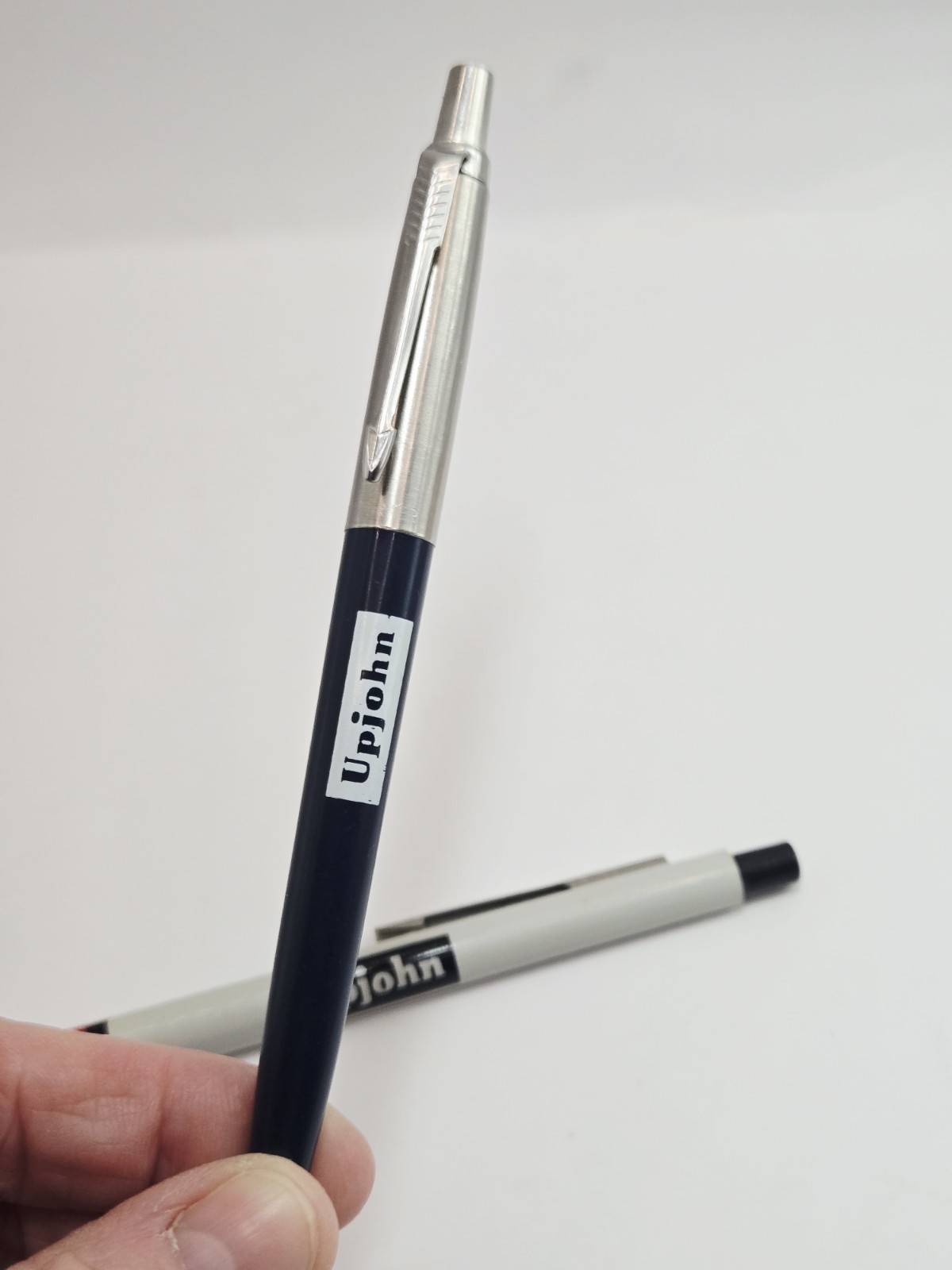 Vintage UPJOHN Medical Company Memorabilia Ball Point Pens Non Working