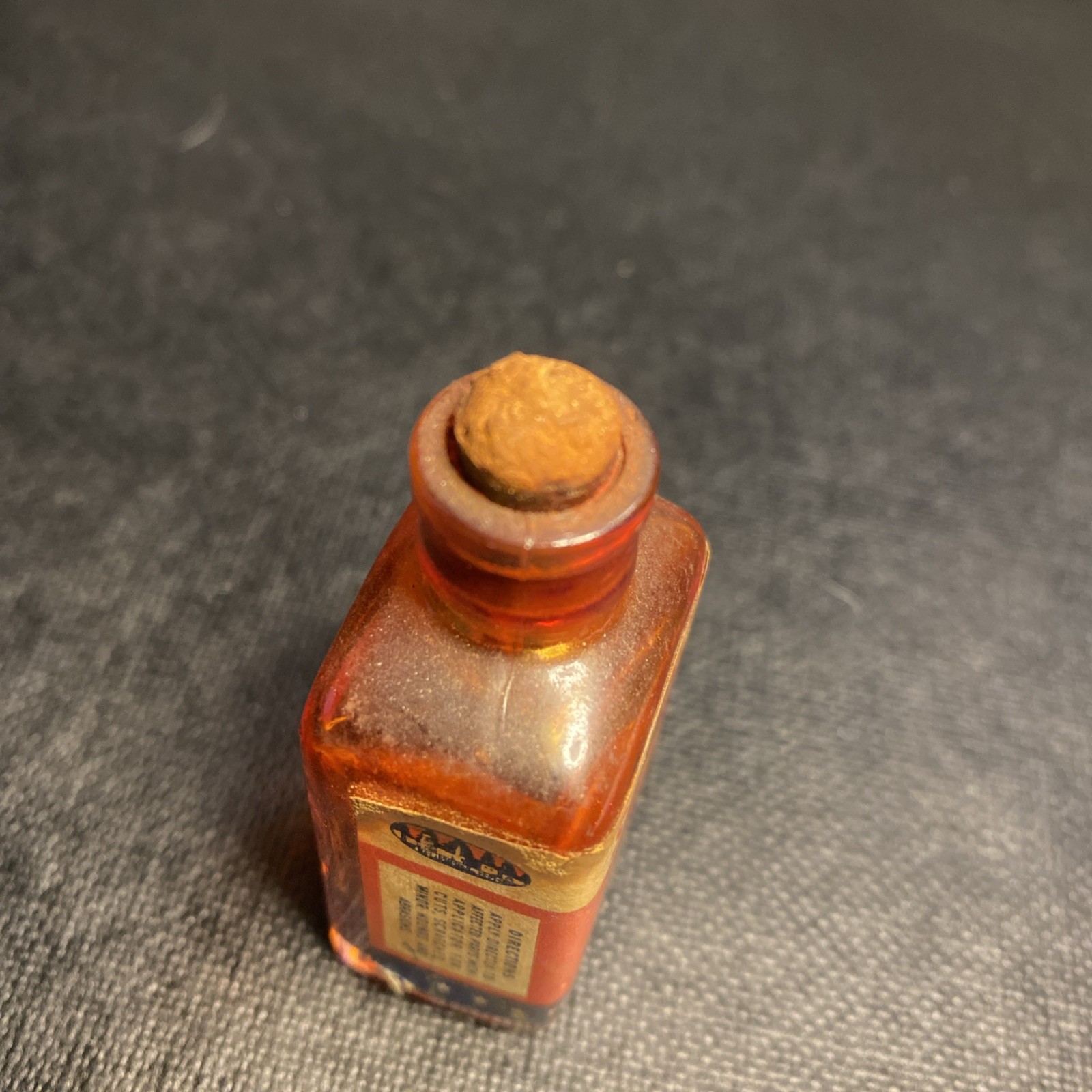 VTG. 1950s Mercuro-Chrome Medicine Bottle Rubber Stopper PHARMACY COLLECTIBLE!