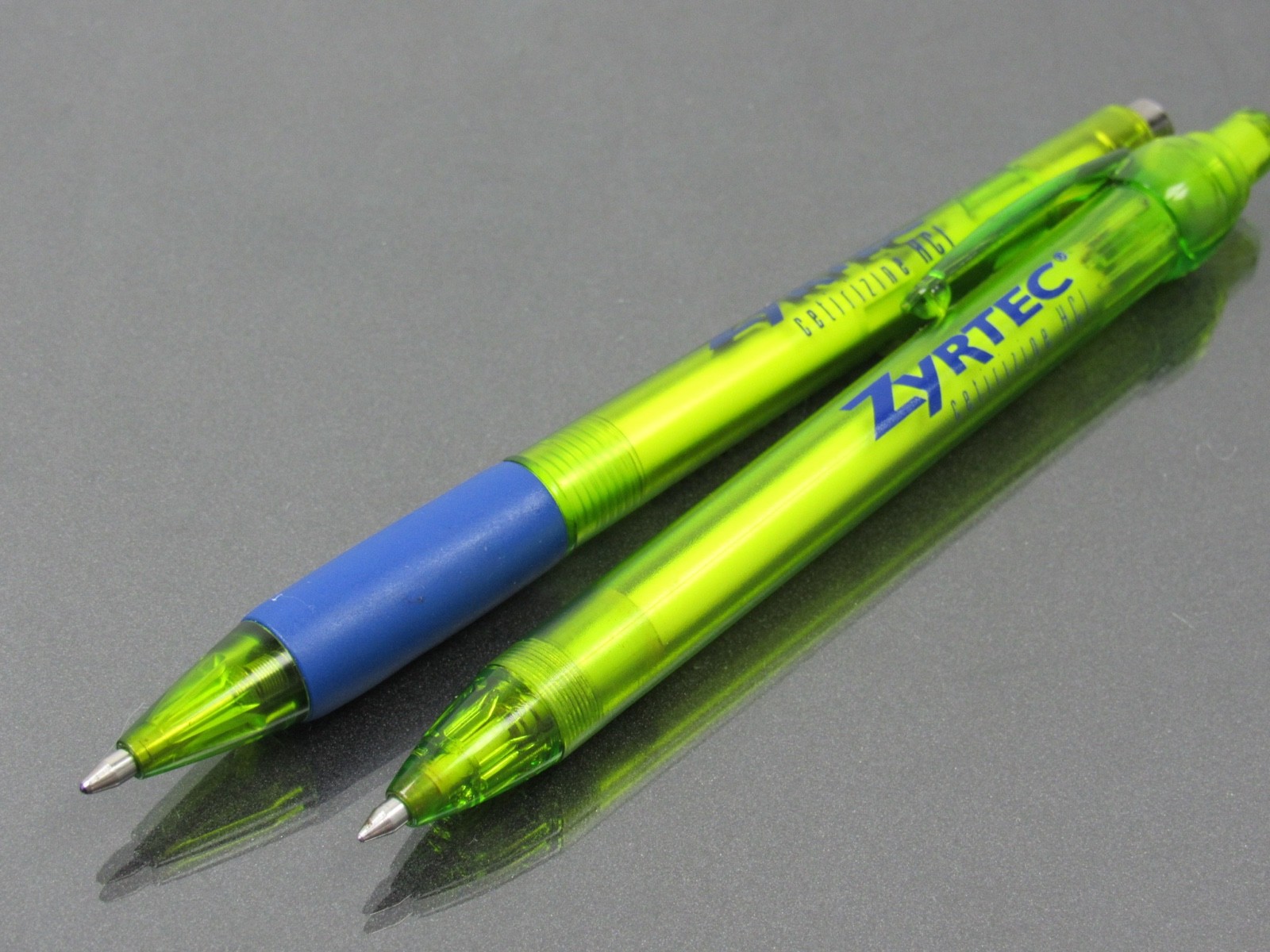 Zyrtec Lot 2 Inoxcrom Spain PENS Drug Rep Pharmaceutical Medical Advertising