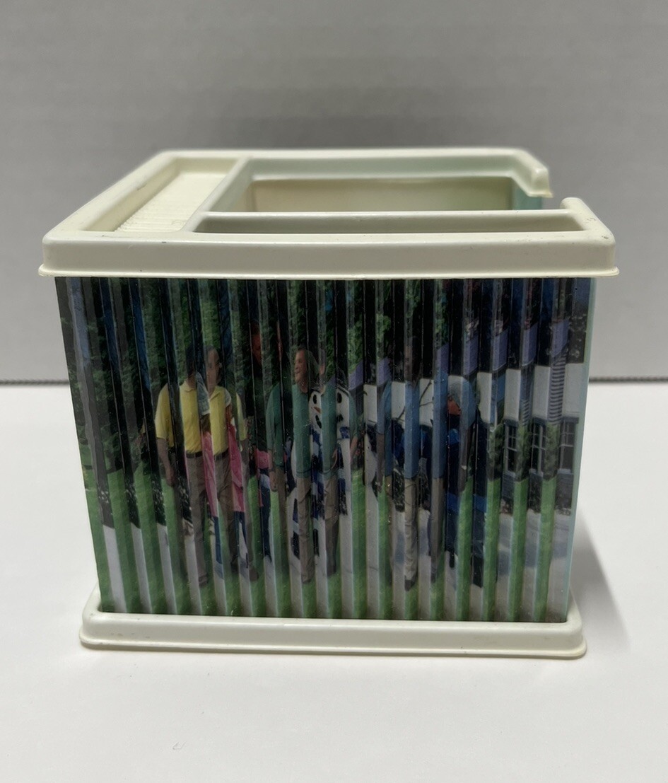 2006 Pfizer Promo Spiriva HandiHaler Office/Home Memo Pad Organizer Sticky Note