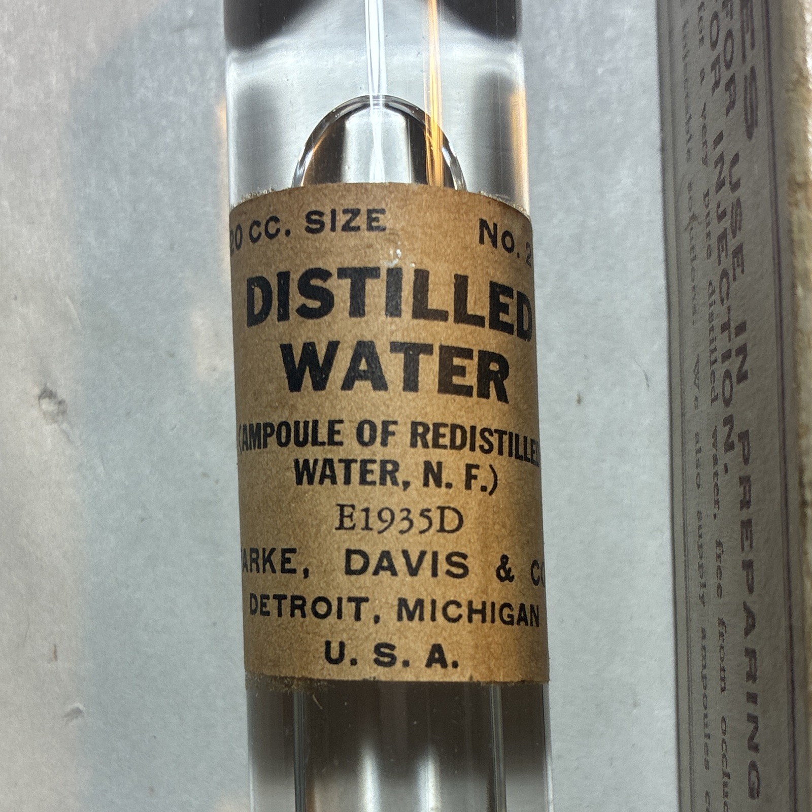 Parke Davis & Co. Distilled Water Glassptic Glass Ampoule 20cc in Box dated 1935