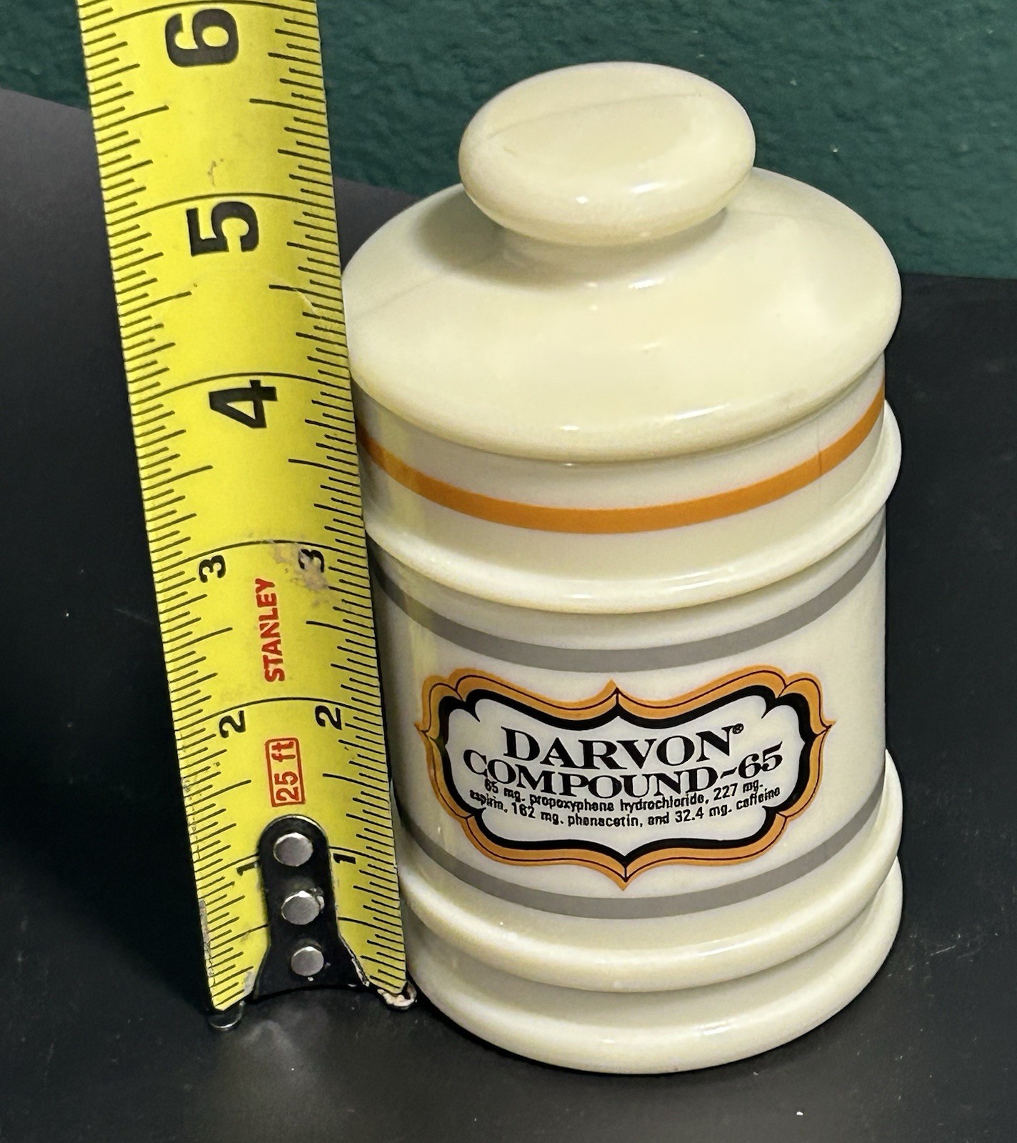 Darvon Compound – 65 Custard Glass Apothecary Jar Great Graphics Vintage Pharma