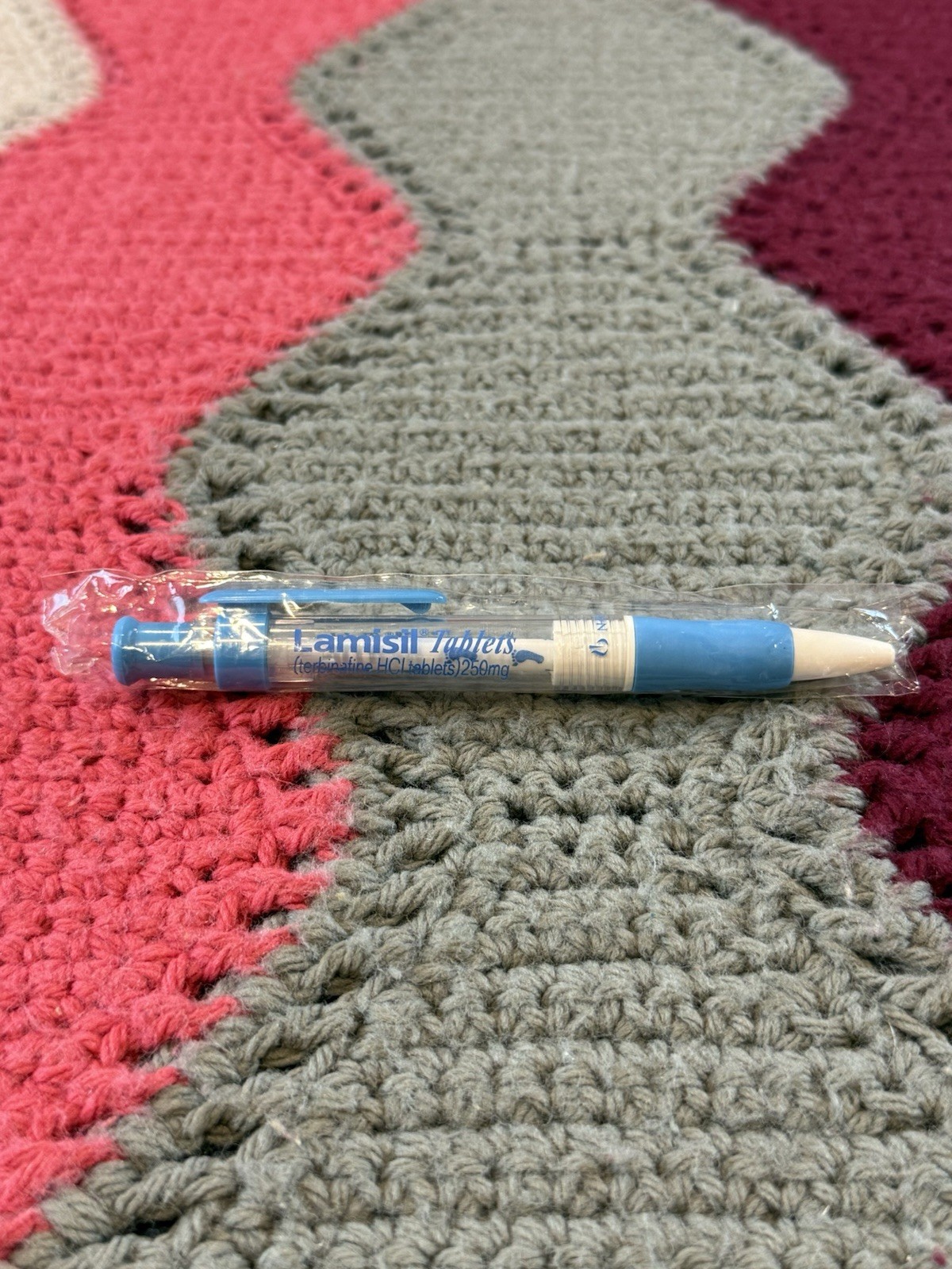 Drug Rep LAMISIL Collectible Push Pen with Internal Feet On Handle RARE Promo