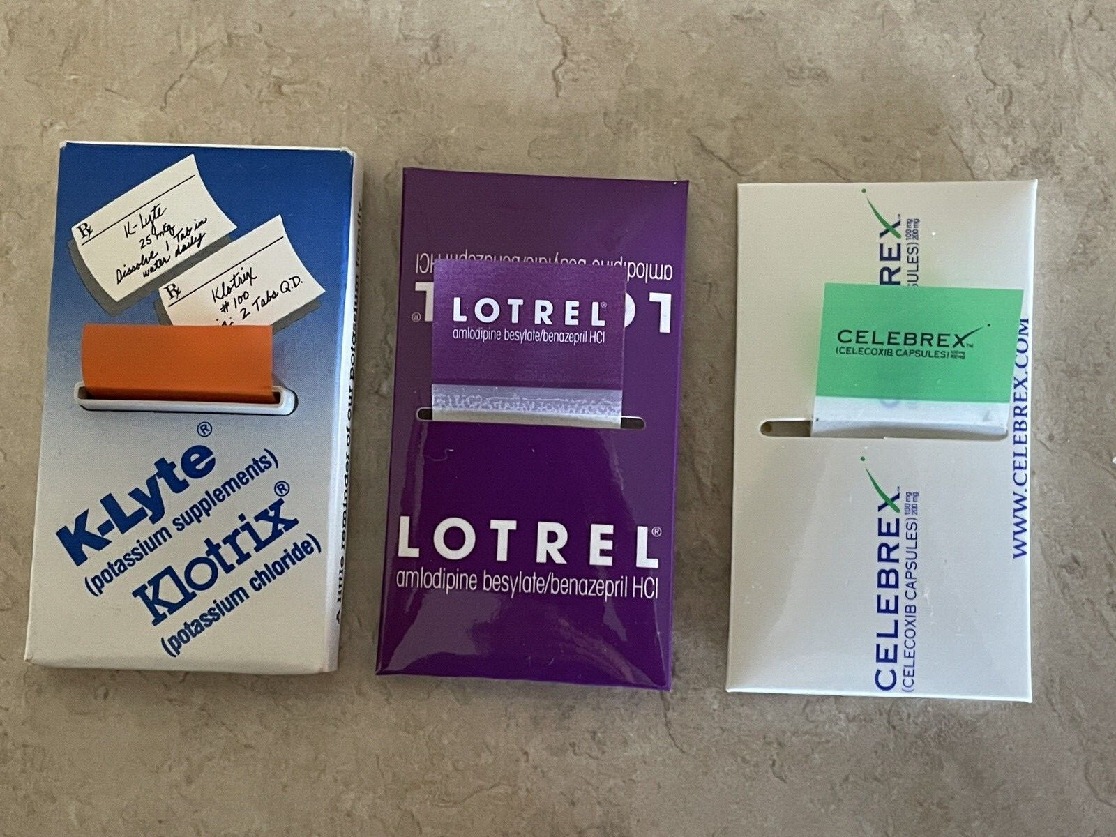Lot Of 17 Pharmaceutical Pharma Collectible Drug Rep Gift  Advertising Promo