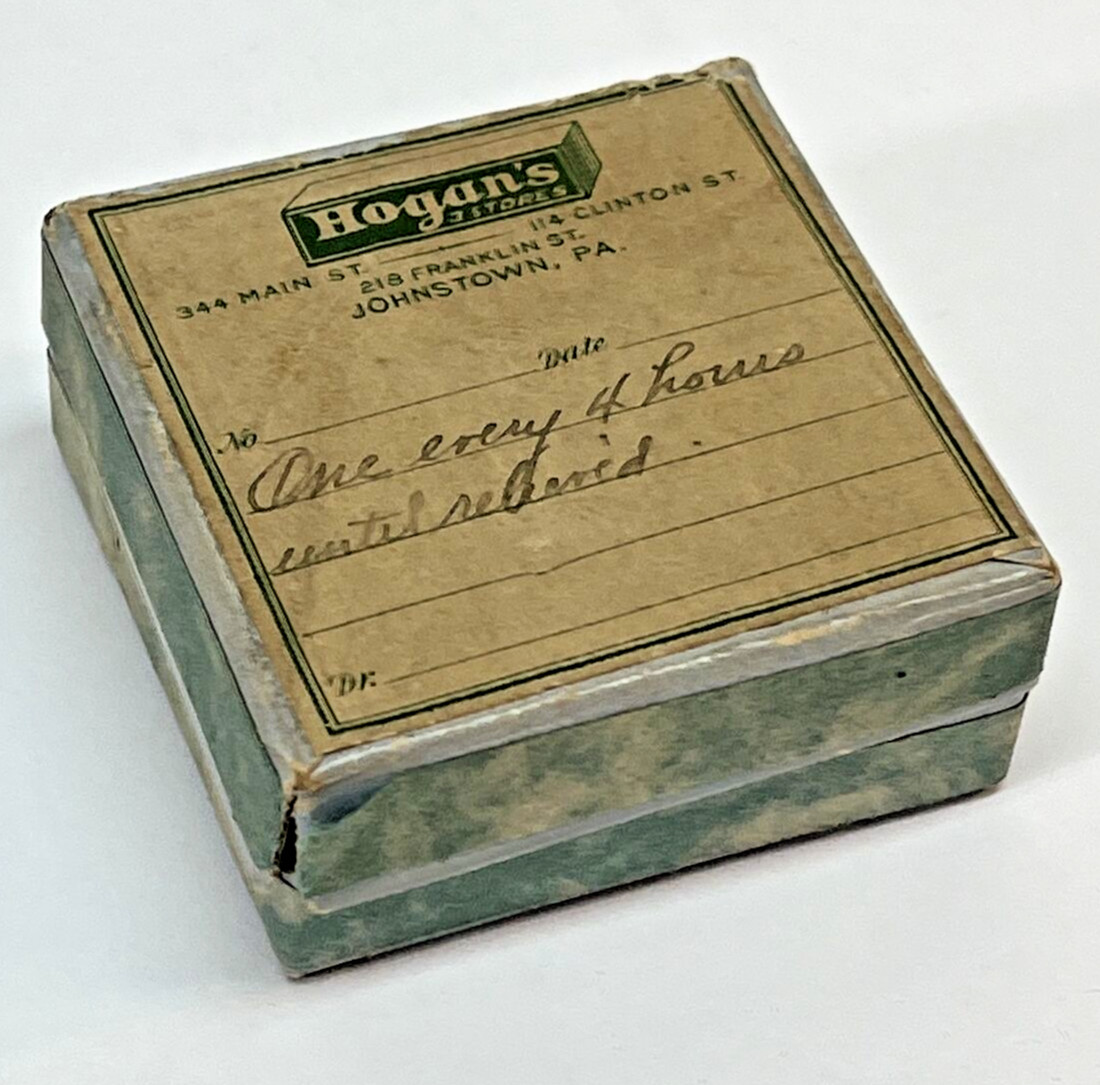 VINTAGE HOGANS DRUG STORES JOHNSTOWN, PA PHARMACY MEDICINE PRESCRIPTION BOX 2″
