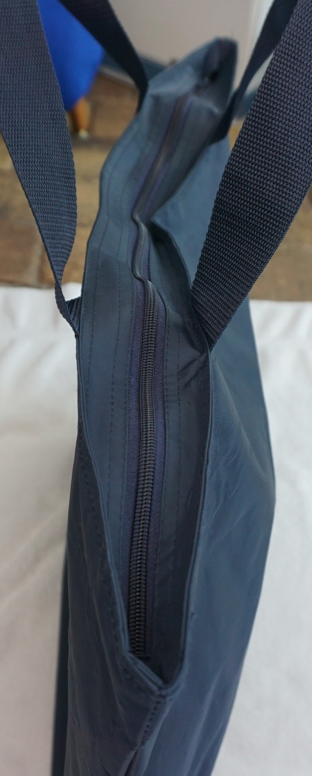 VTG Synthroid Tabs Tote Bag w/Zipper Handles & Pocket Drug Rep Promo 24″ x 24″