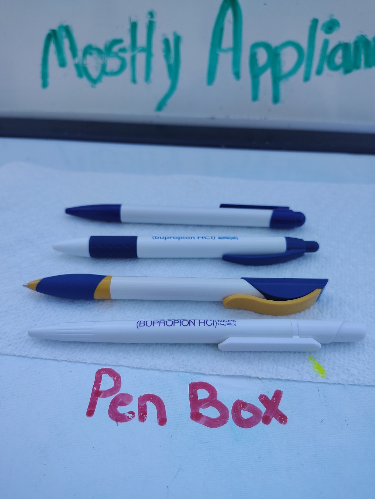 Wellbutrein Pens 4 Lot Drug Rep Plastic Various Pharma Movie Prop New Swag Adver