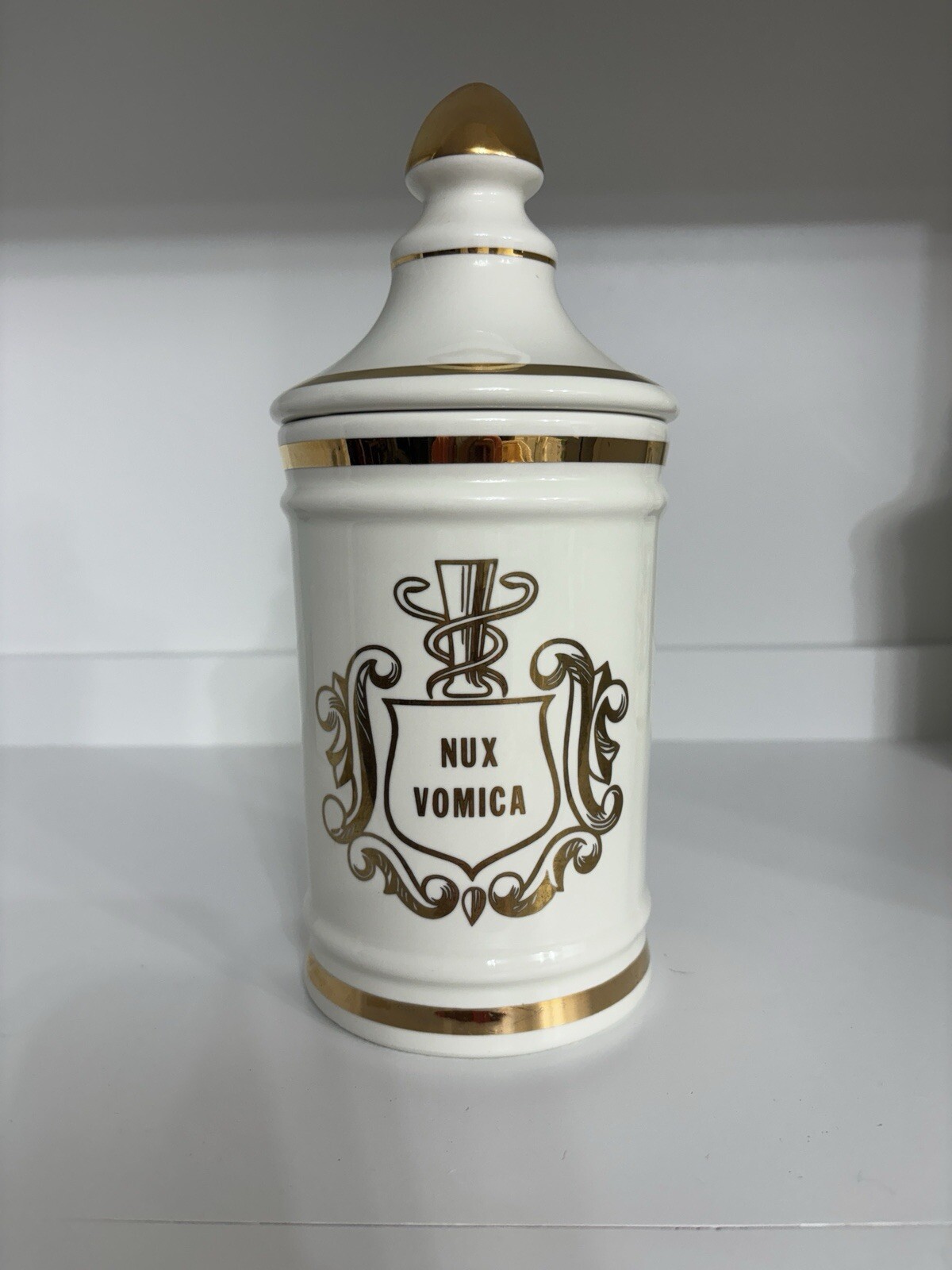 VINTAGE PHARMACY NUX VOMICA APOTHECARY CANISTER JAR WITH LID- OWENS ILLINOIS