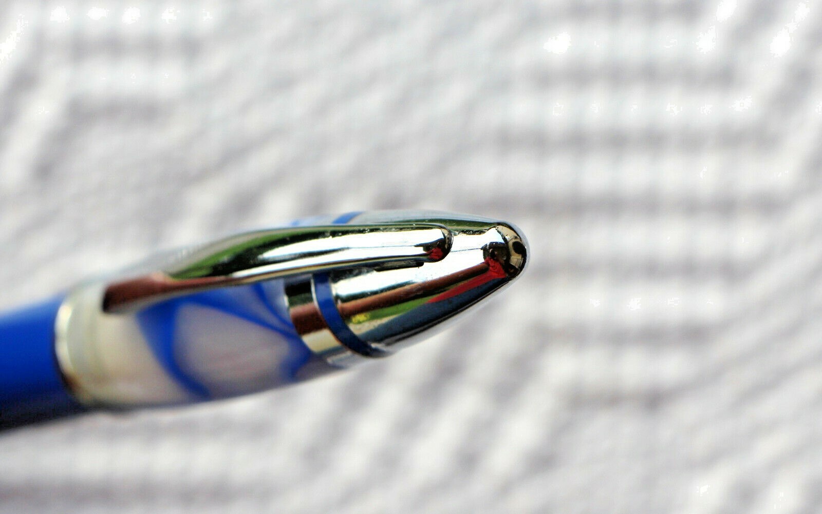 2 Drug Rep Viagra Heavy Metal Pens With A Swirl in the Twist NEW