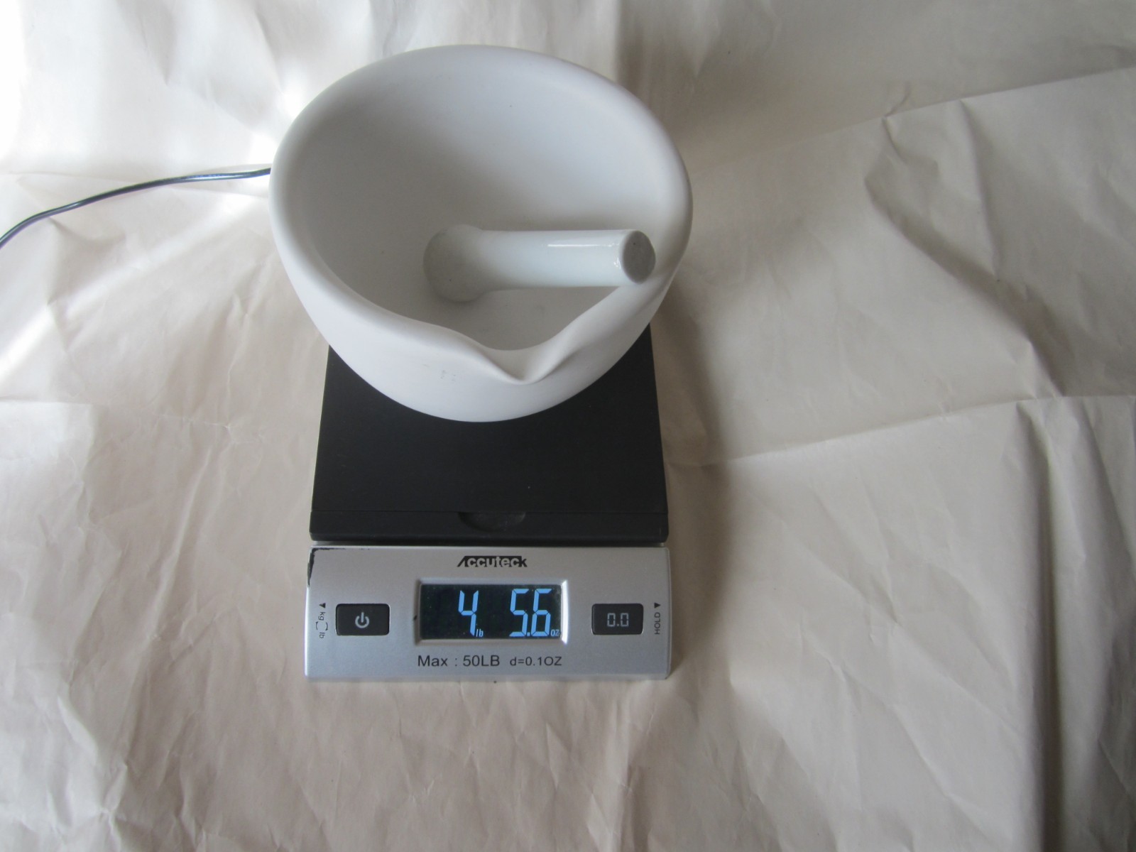 Vtg Coors USA Heavy White Porcelain Lab Mortar & Pestle Apothecary