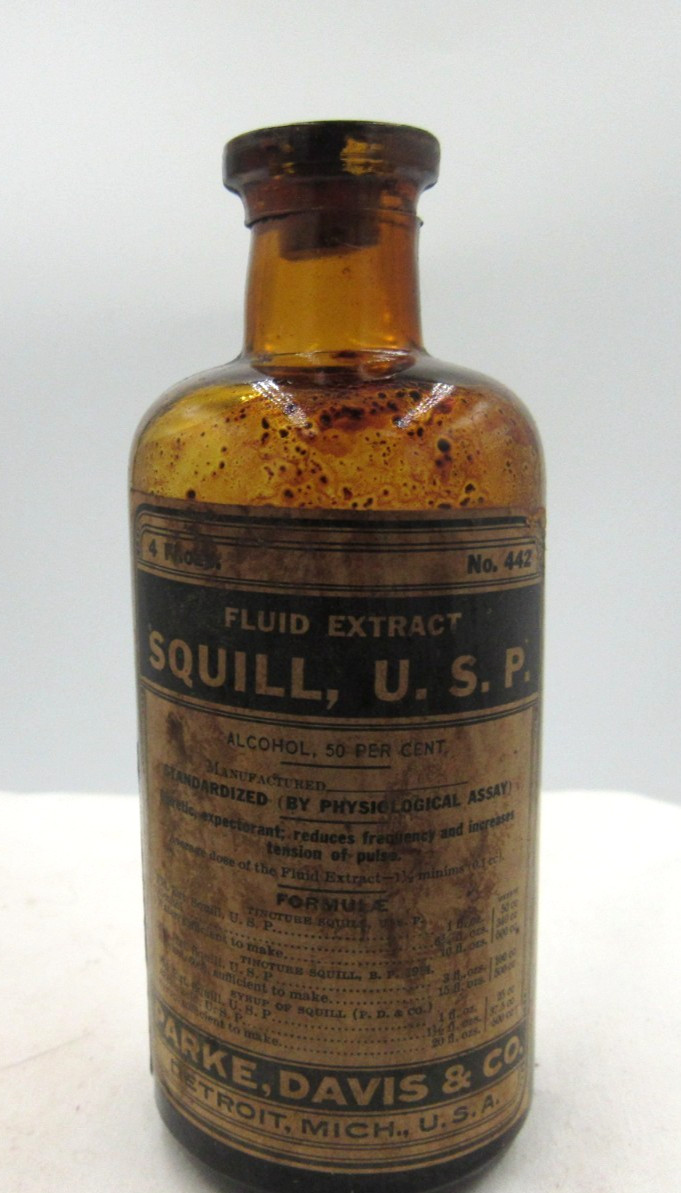 1920’s Parke, Davis & CO SQUILL Detroit Mich 4 3/4 ” Amber Medicine bottle