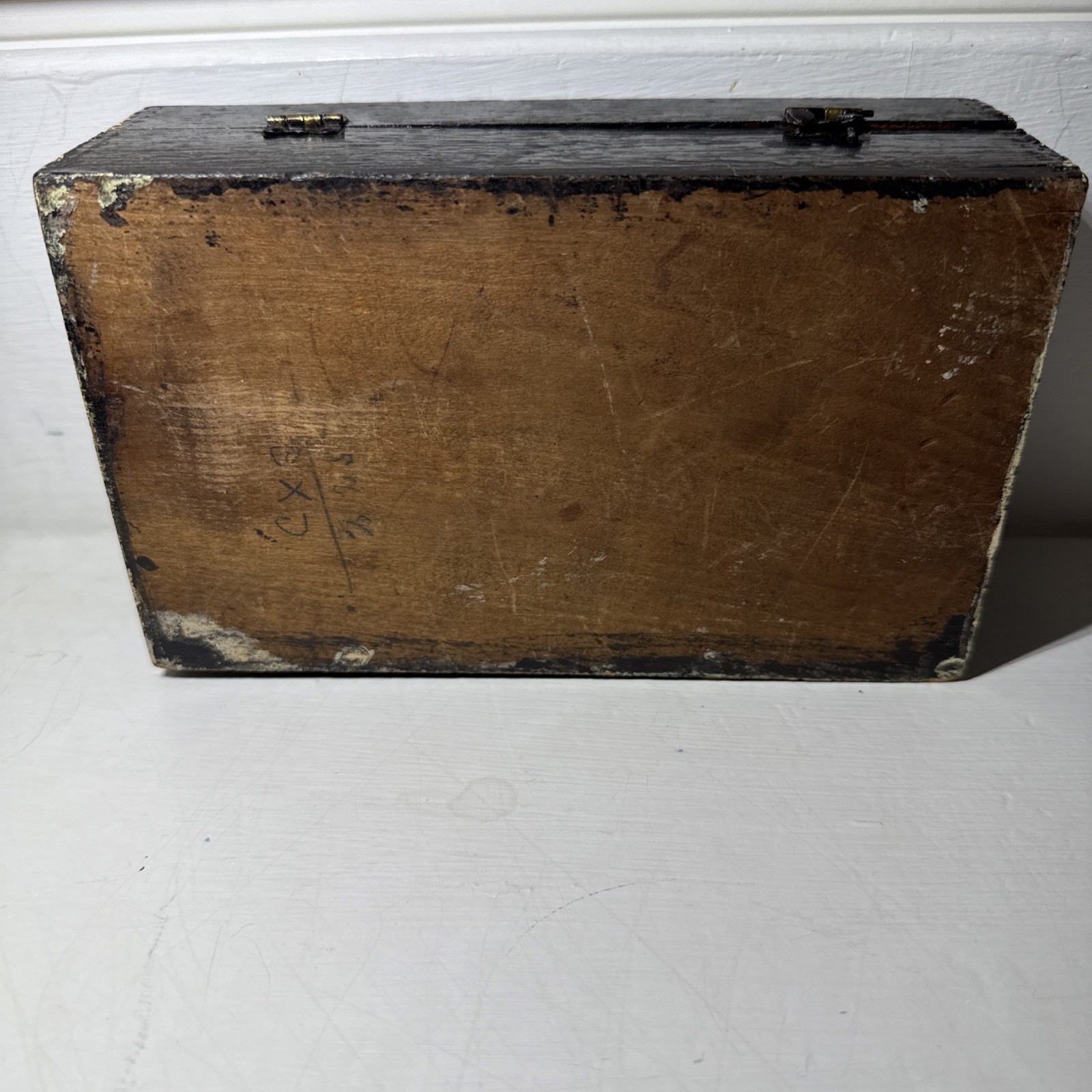 Antique Imperial Crown Fountain Syringe Wooden Box – Meyer Bros Drug Co St. Loui