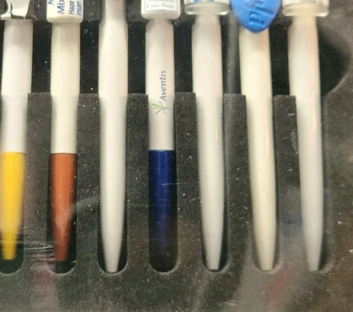 Vintage Pharmaceutical Drug Rep Pens, Pfizer, Curasan Adverts Lot Of 10 Collect