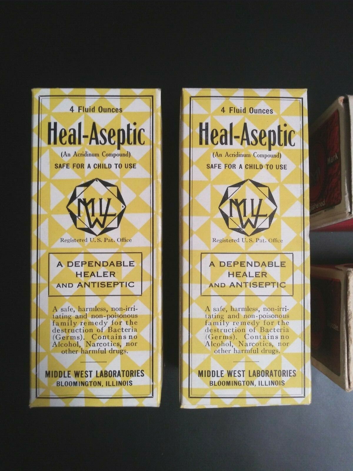 Vintage GLATTOLIN & Heal-Aseptic Antiseptic Empty First Aid Boxes 1940’s (Qty 4)