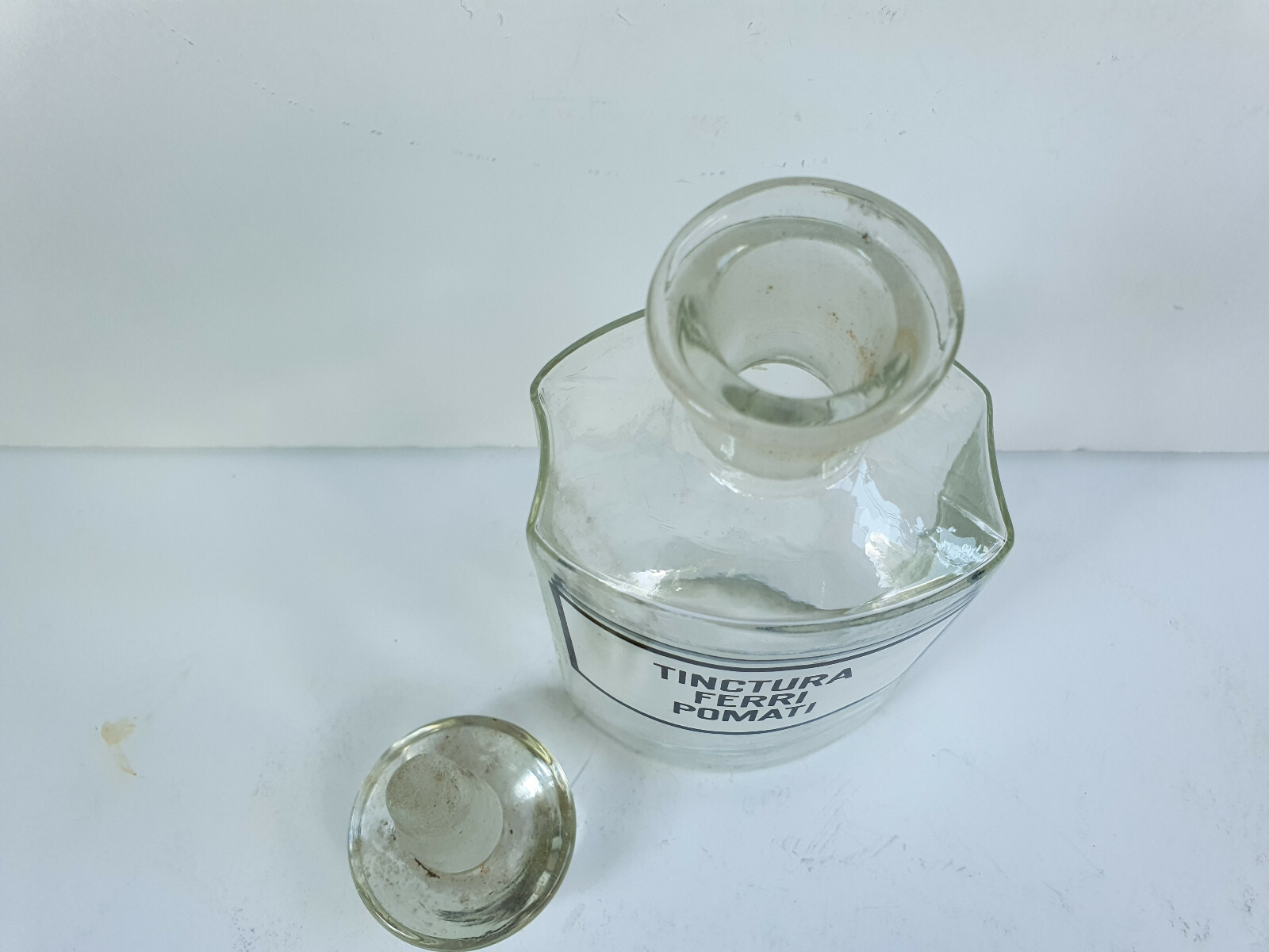 Clear Bottle 250ml, Vintage Glass Apothecary / Pharmacy, TINCTURA FERRI POMATI
