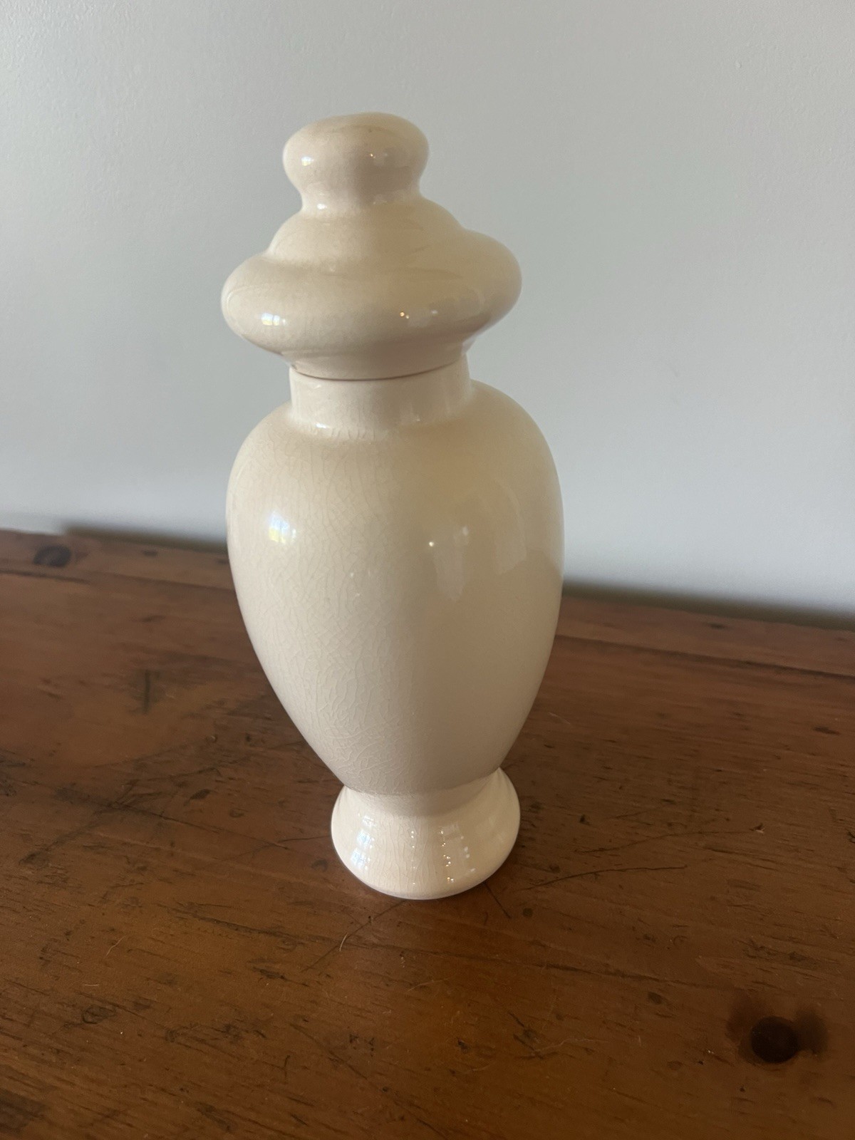 Vintage Lilly Ceramic Gum Arab Apothecary Pharmacy Jar Made in Portugal